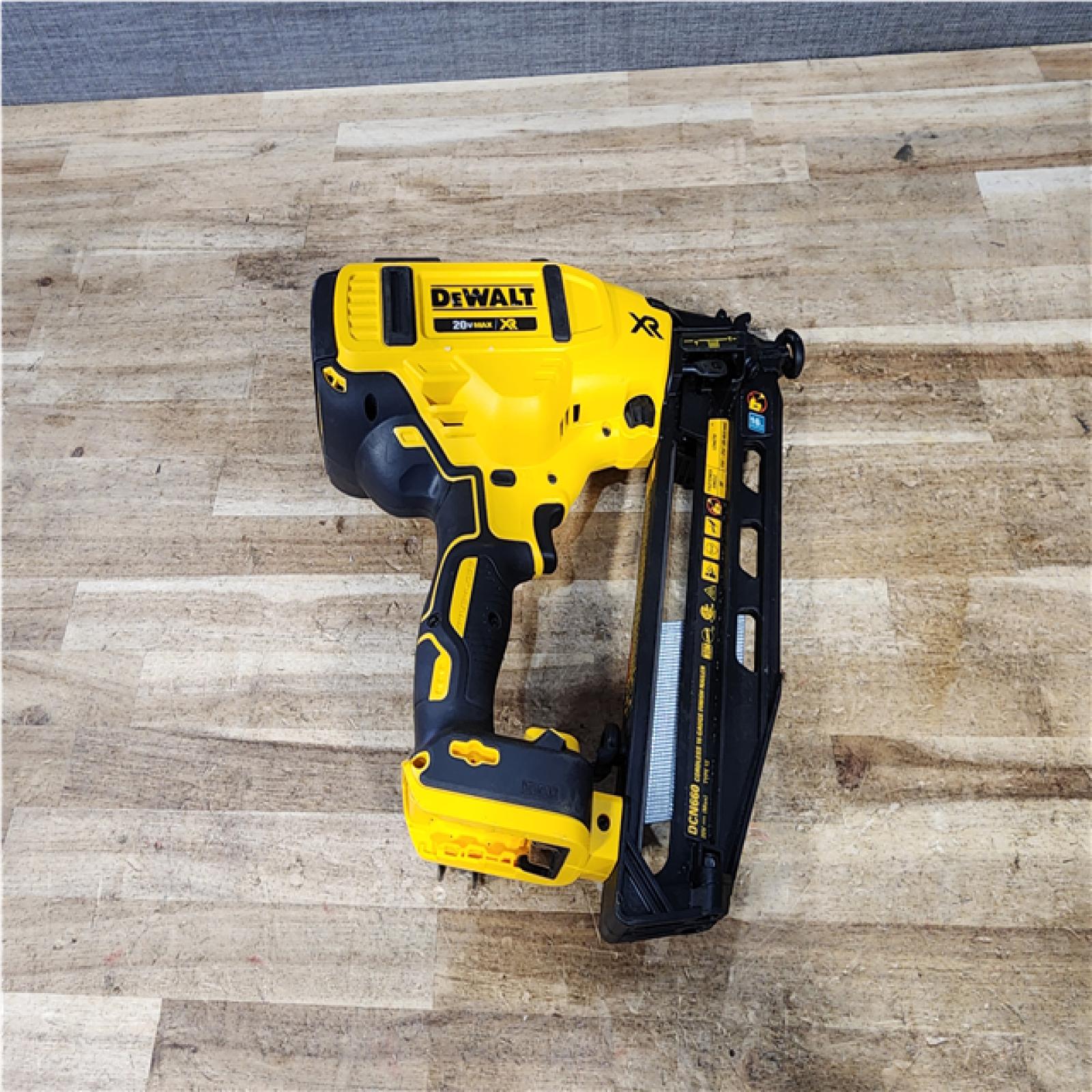 Houston Location DeWalt XR Nailgun