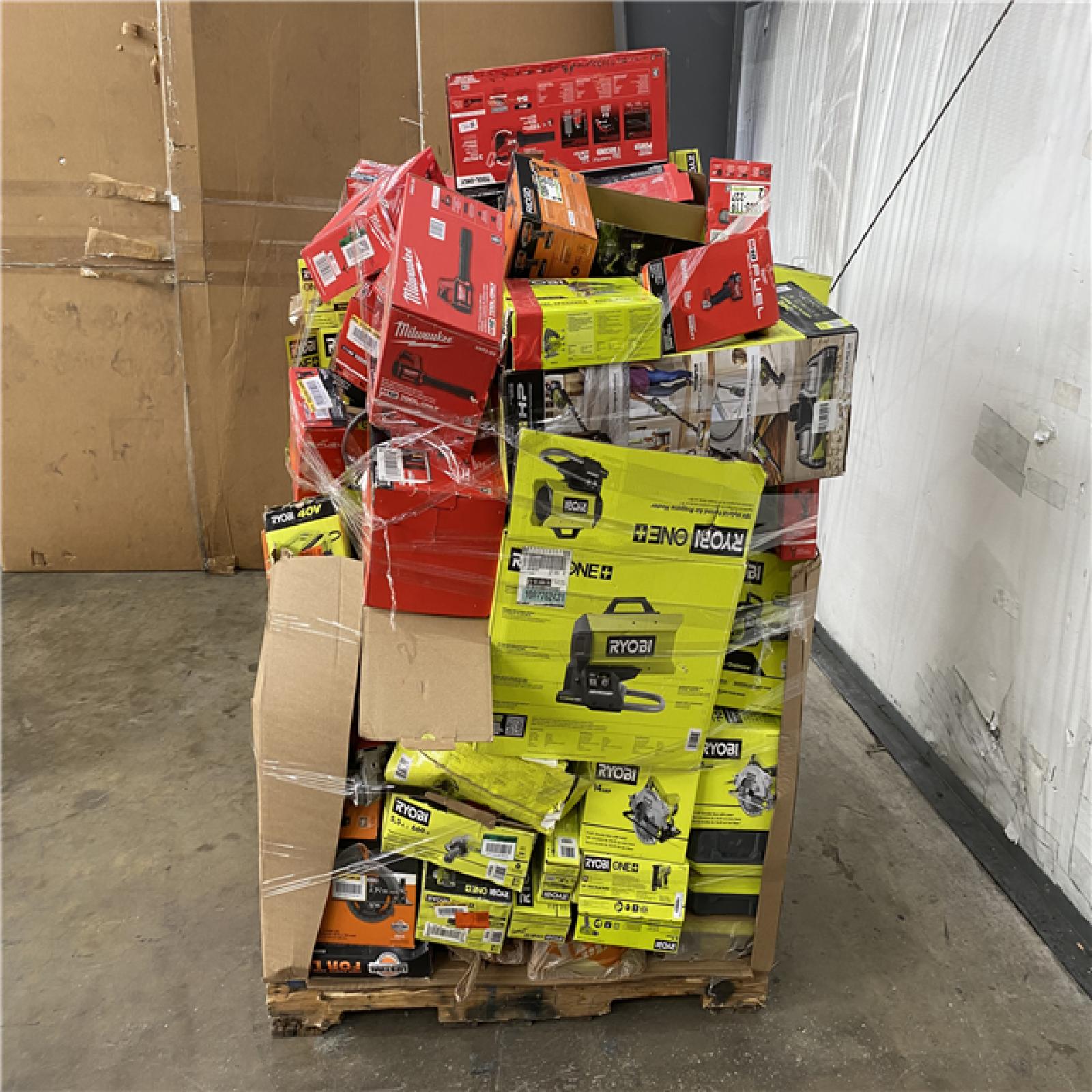 Houston Location AS IS - Tool Pallet