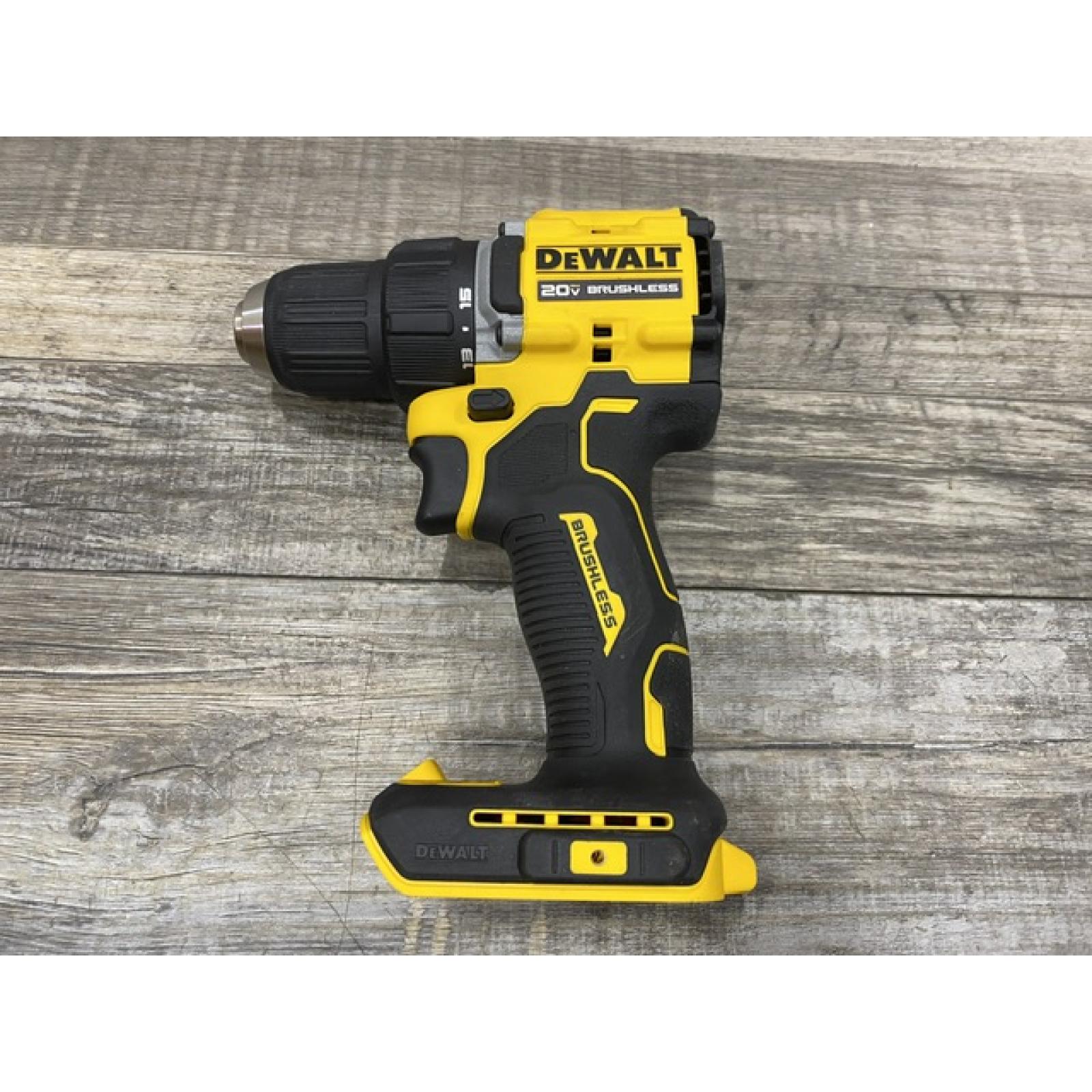 AS-IS DEWALT Atomic 20V Lithium-Ion Cordless Compact 1/2 in. Drill/Driver Kit