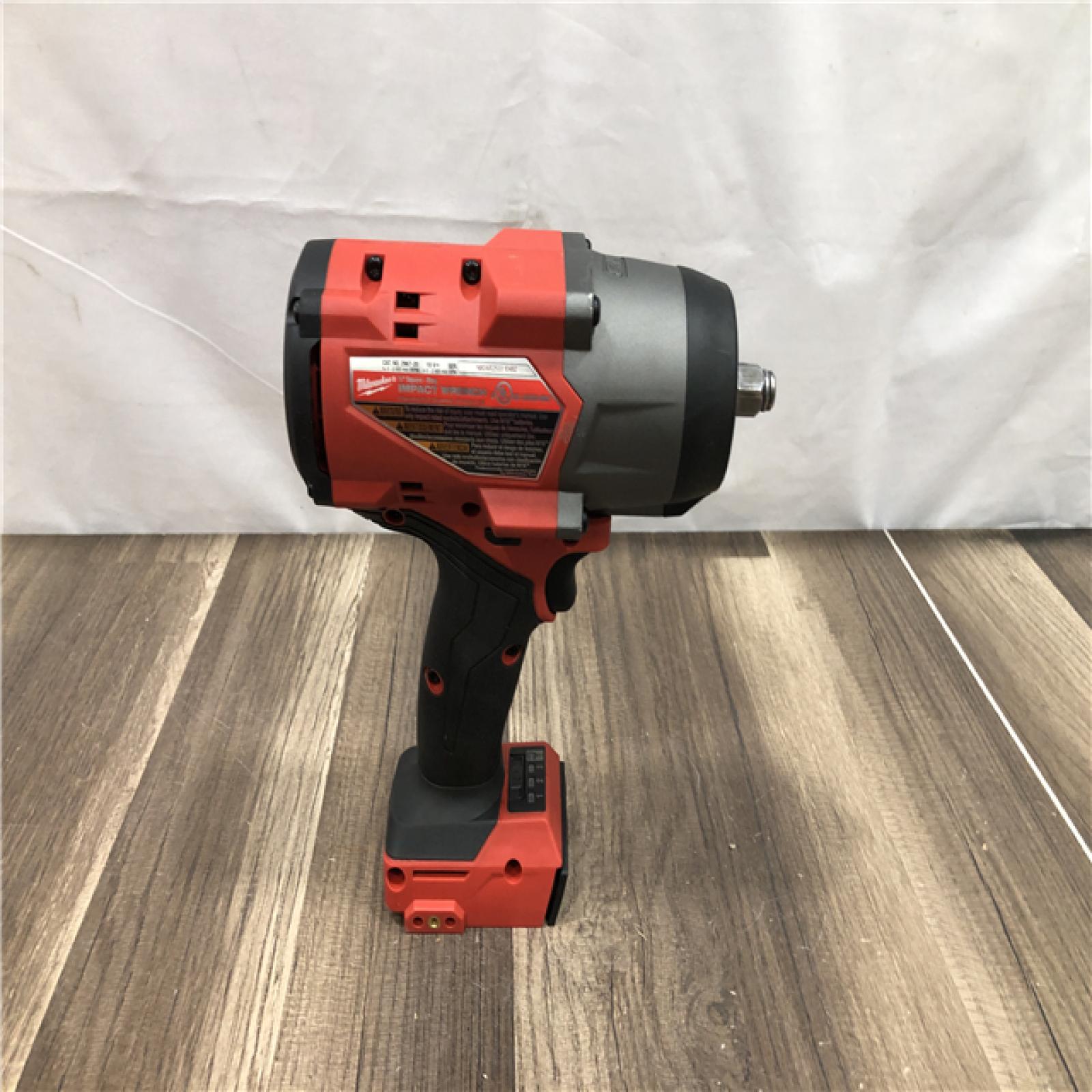 AS-IS Milwaukee FUEL 18V Lithium-Ion Brushless Cordless 1/2 in. Impact Wrench w/Friction Ring Kit