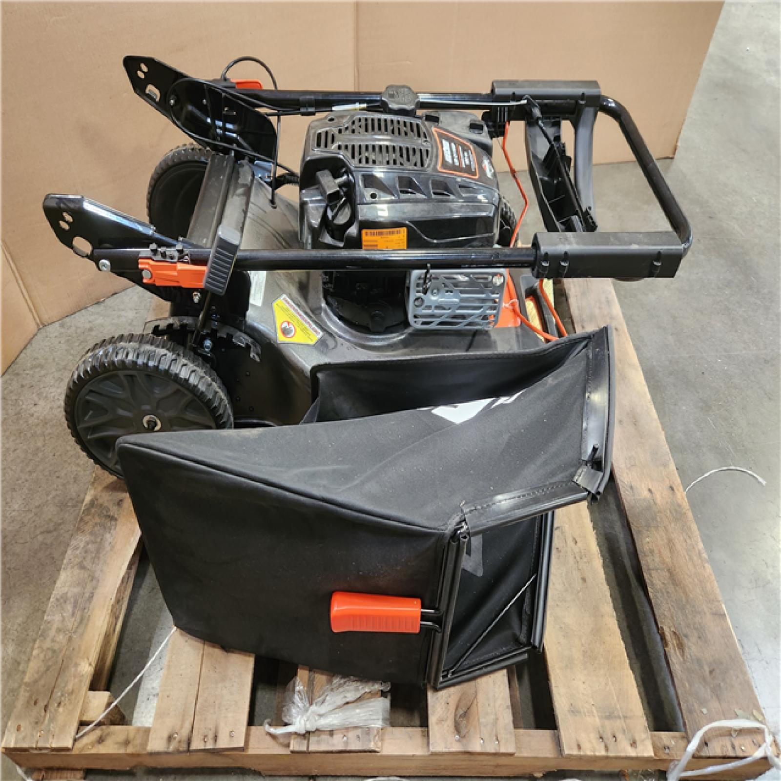 Phoenix LIKE NEW ECHO 21 in. 190 cc Briggs and Stratton Gas 3-in-1 Dual Blade RWD Self-Propelled Lawn Mower with Single Lever Deck Adjustment