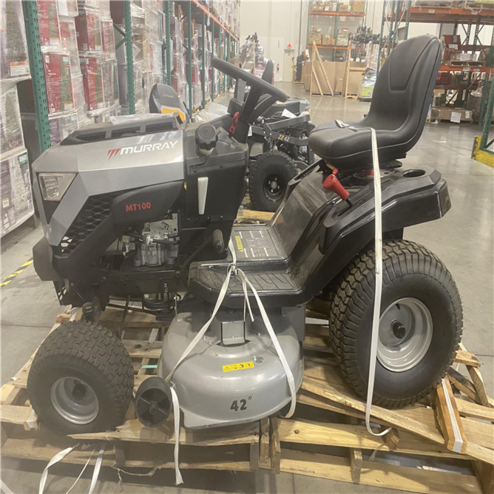 Dallas Location - As-Is Murray MT100 42 Riding Lawn Tractor
