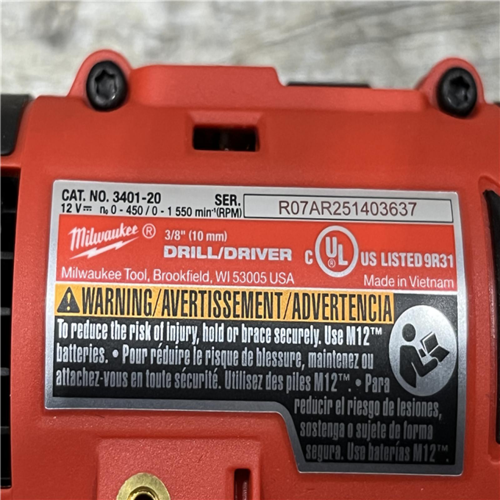 AS-IS Milwaukee 12-Volt Lithium-Ion Brushless Cordless Subcompact Brushless Drill Driver Kit