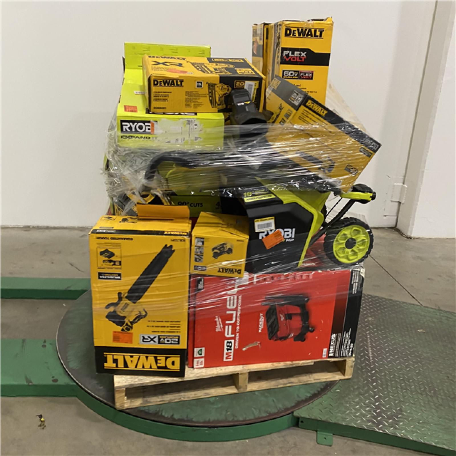 Dallas Location - As-Is Tool Pallet