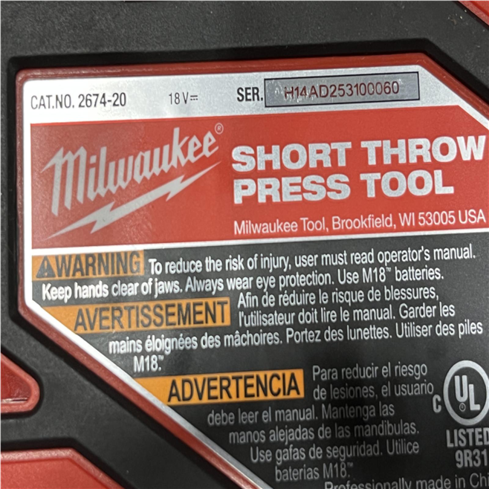 AS-IS Milwaukee 18V Lithium-Ion Cordless Short Throw Press Tool Kit