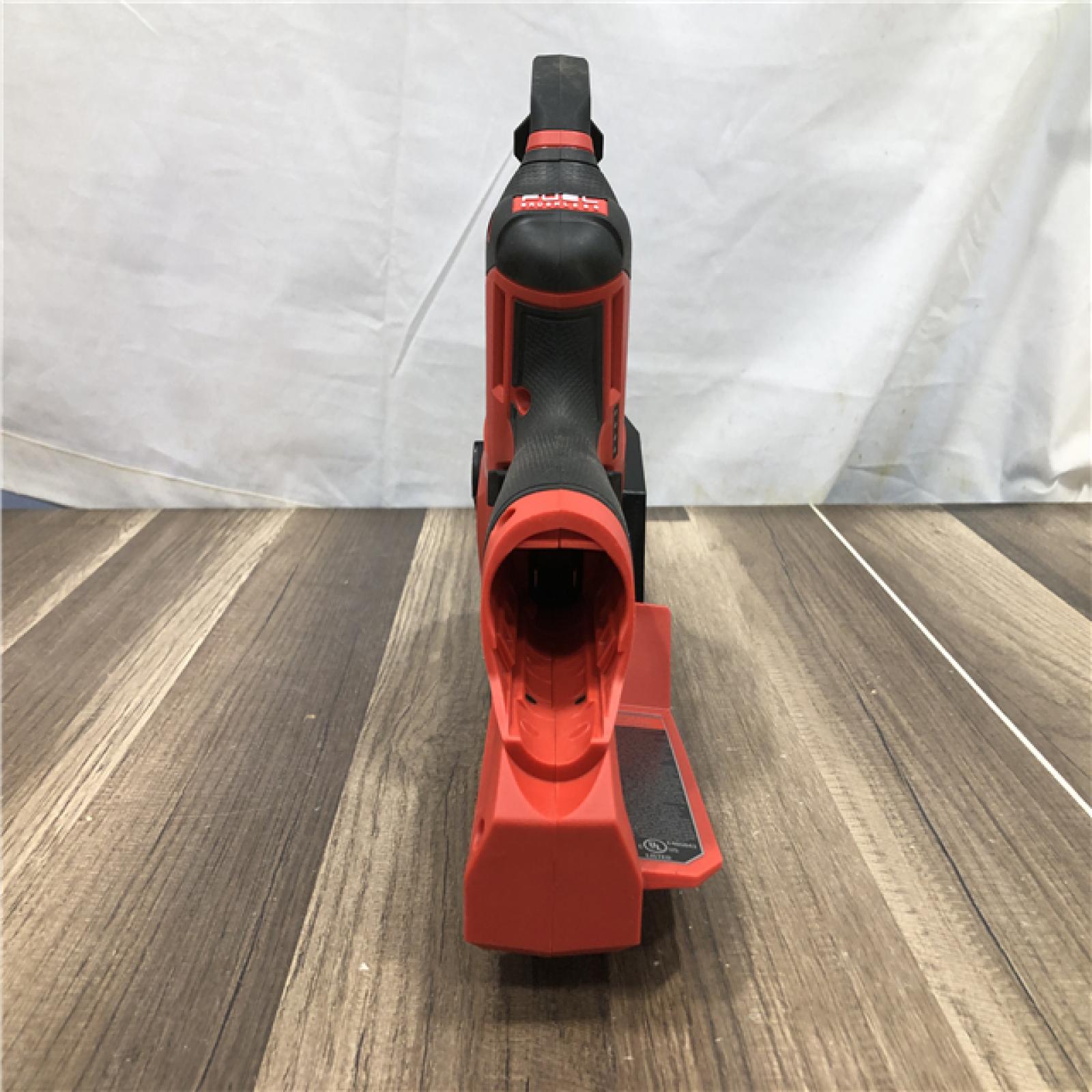 AS-IS Milwaukee FUEL 6 in. 12V Lithium-Ion Brushless Electric Cordless Battery Pruning Saw HATCHET (Tool-Only)
