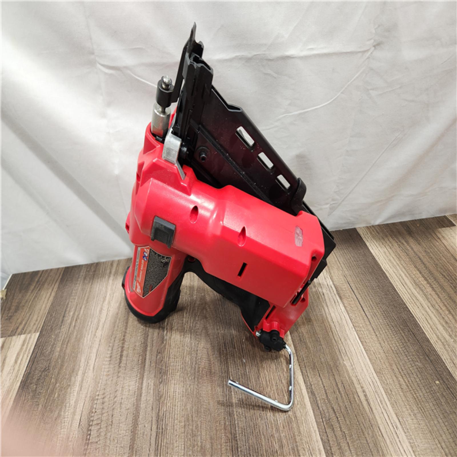 AS-IS- Milwaukee M18 FUEL 30 Degree Framing Nailer (TOOL ONLY)