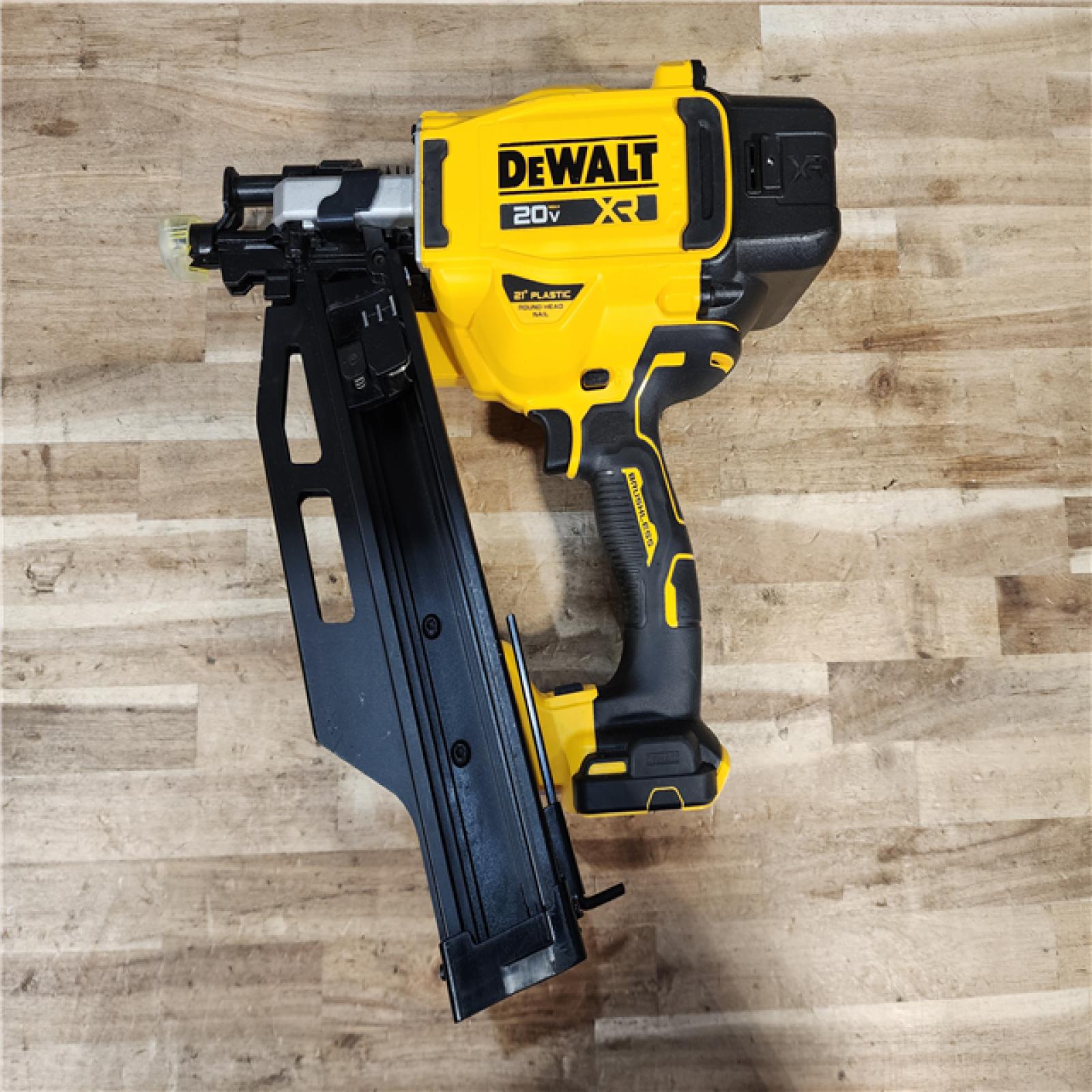 HOUSTON LOCATION - AS-IS DEWALT 20-Volt 21° Cordless Framing Nailer (Tool-Only)