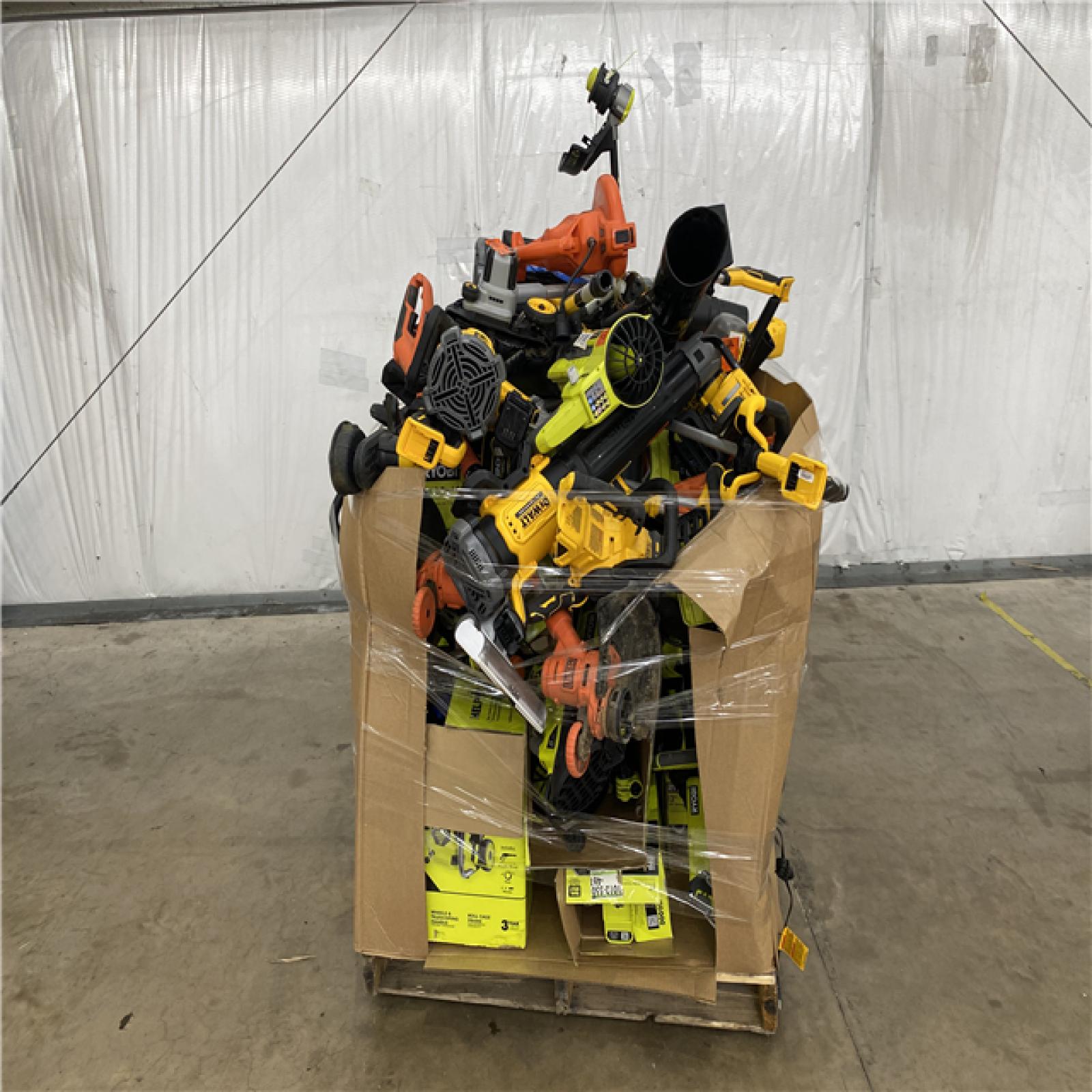 Houston Location AS IS - Tool Pallet