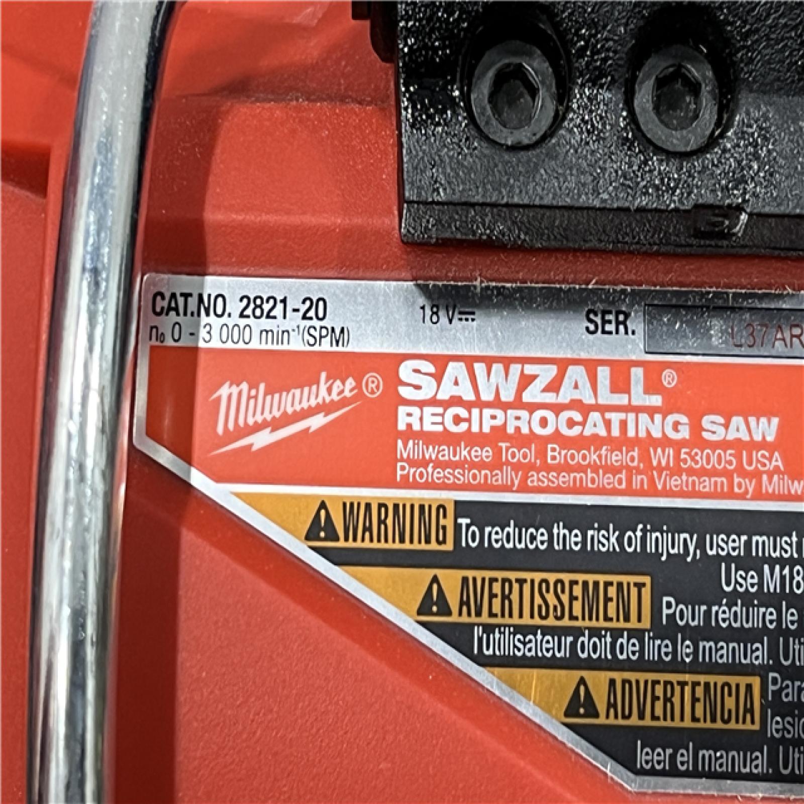 AS-IS Milwaukee FUEL GEN-2 18V Lithium-Ion Brushless Cordless SAWZALL Reciprocating Saw (Tool-Only)