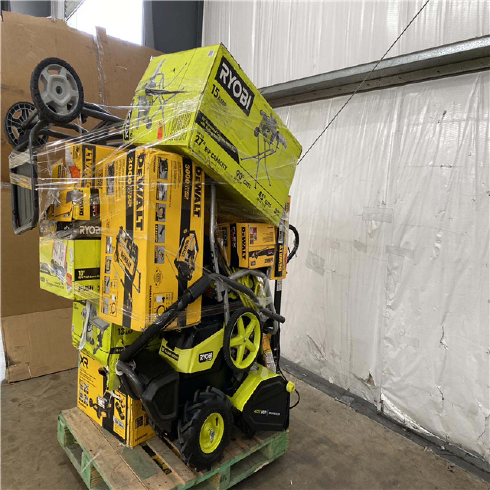 Houston Location AS IS - Tool Pallet