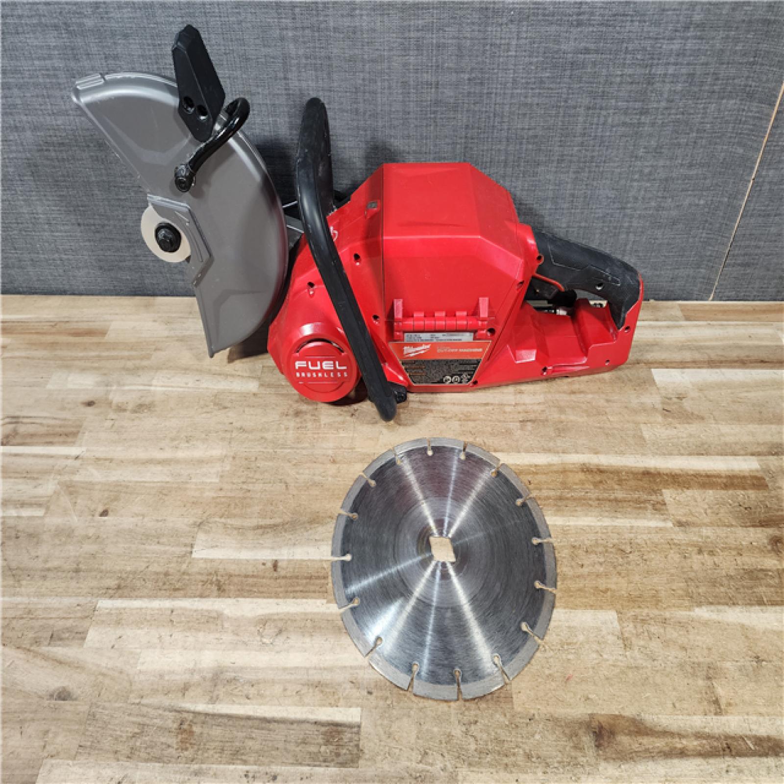 HOUSTON LOCATION - AS - IS Milwaukee FUEL ONE-KEY 18V Lithium-Ion Brushless Cordless 9 in. Cut Off Saw (Tool-Only)