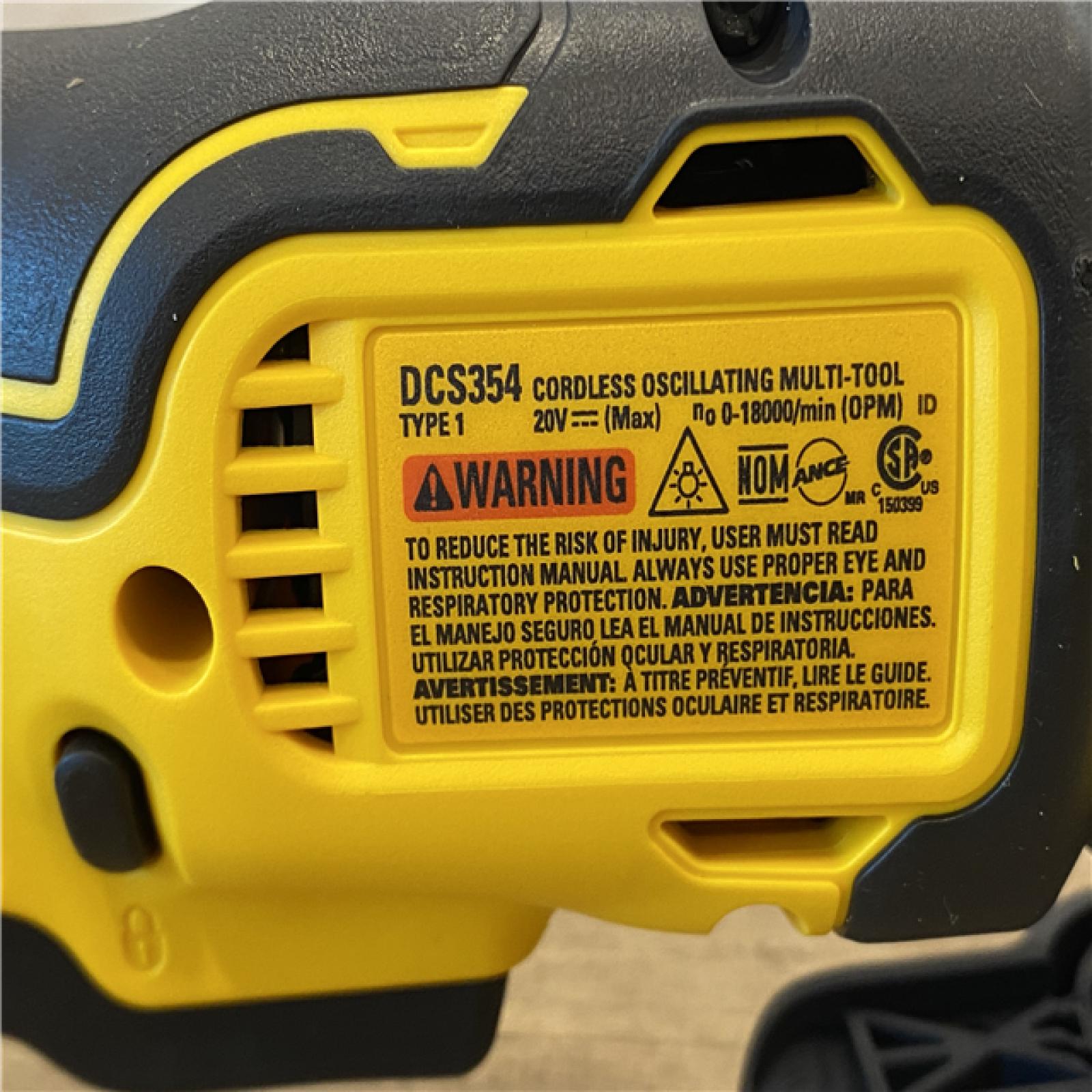 AS-IS DEWALT ATOMIC 20V MAX Cordless Brushless Oscillating Multi Tool (Tool Only)