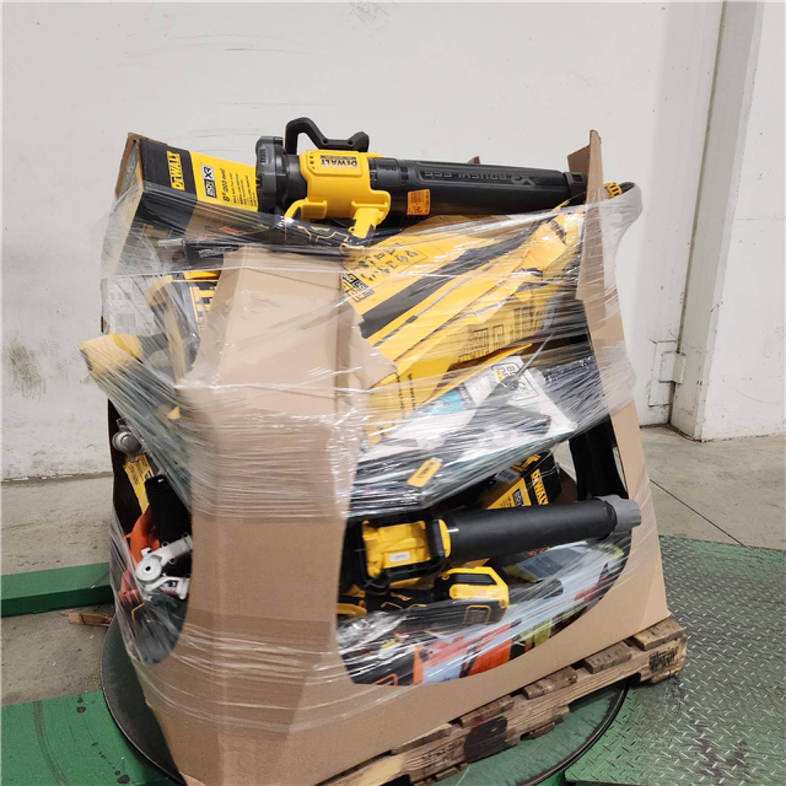 Dallas Location - As-Is DEWALT Tool Pallet
