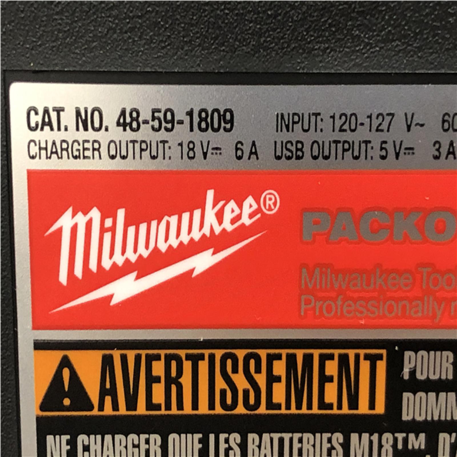 AS-IS Milwaukee 18V Lithium-Ion PACKOUT 6-Port Rapid Charger