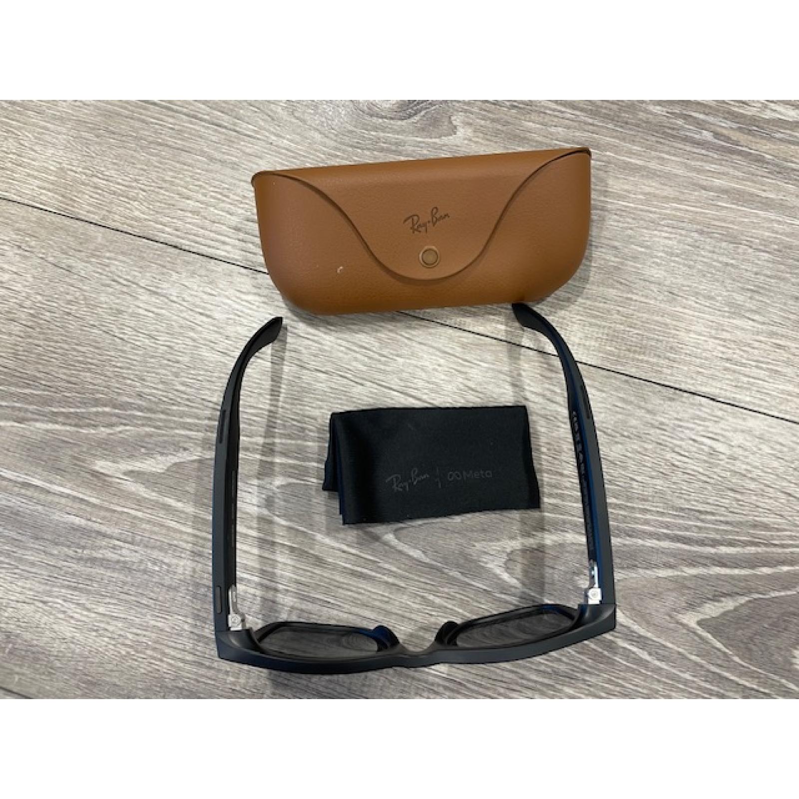 AS-IS  Ray-Ban Meta Wayfarer RW4008