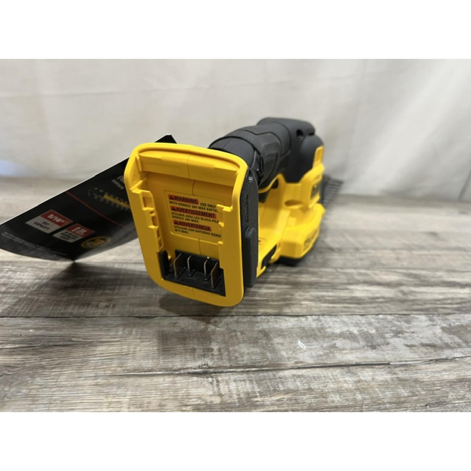 AS-IS DEWALT 20V 8 in. Compact Cordless Hedge Trimmer (Tool-Only)
