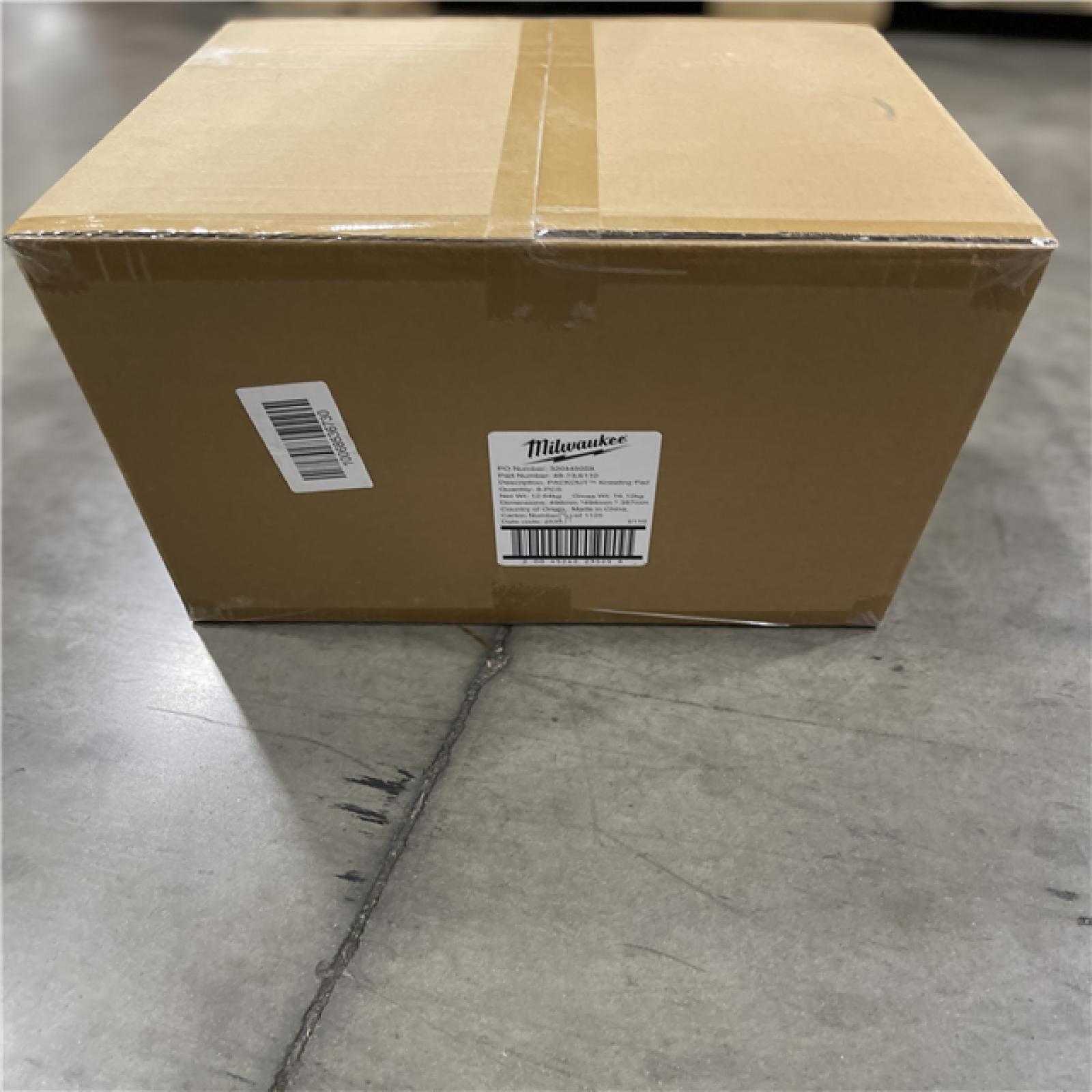 NEW! - Milwaukee PACKOUT Kneeling Pad (8 UNITS)