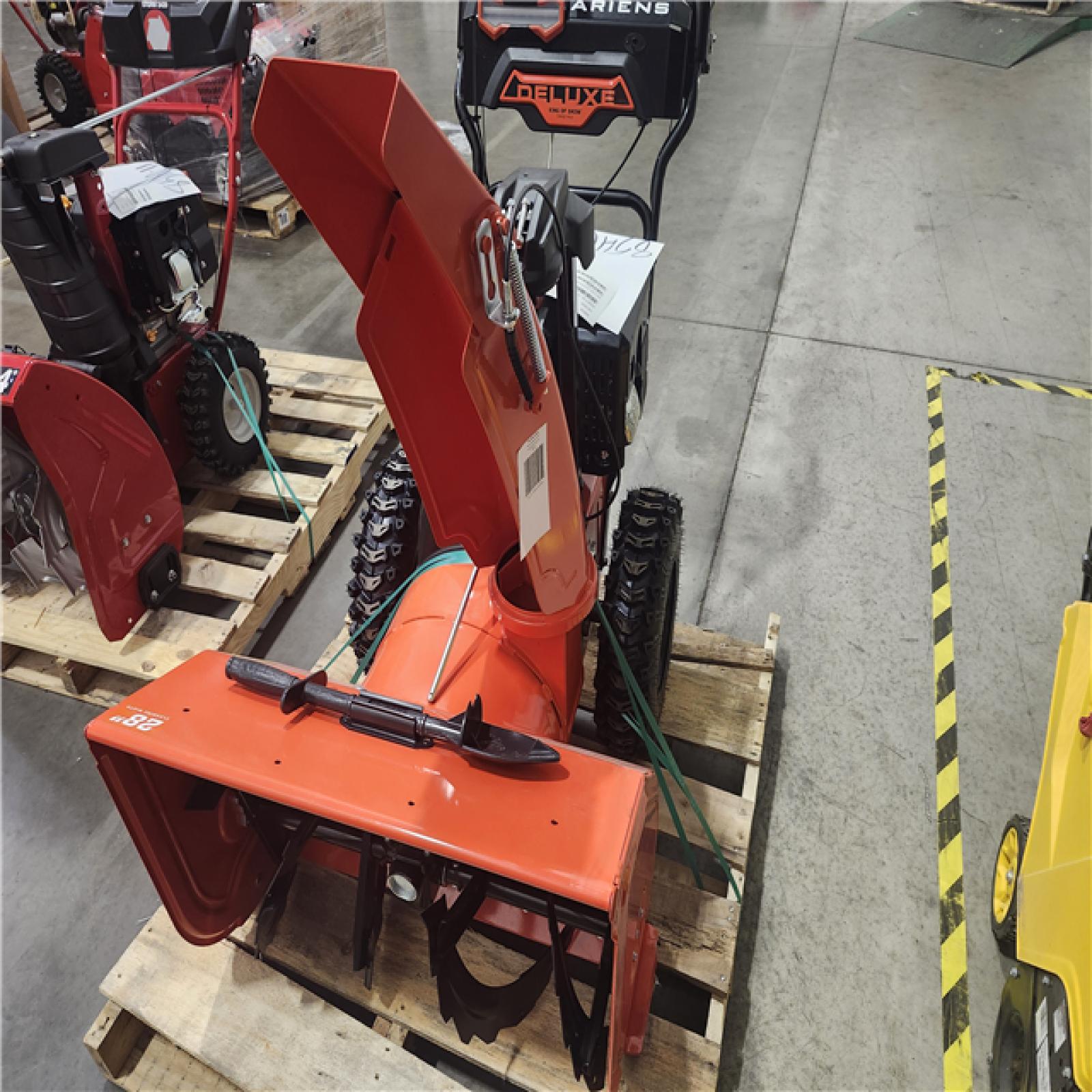 Dallas Location - As-Is Ariens Deluxe 28 in. 252cc Gas Snow Blower