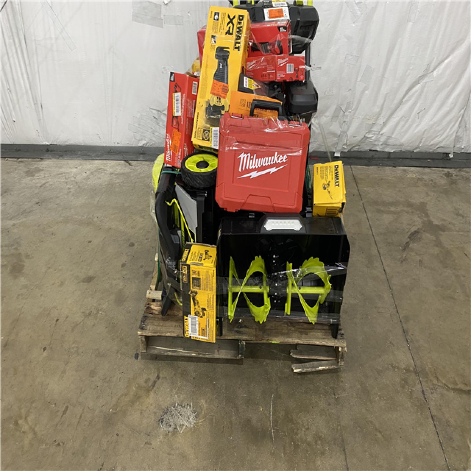 Houston Location AS IS - Tool Pallet
