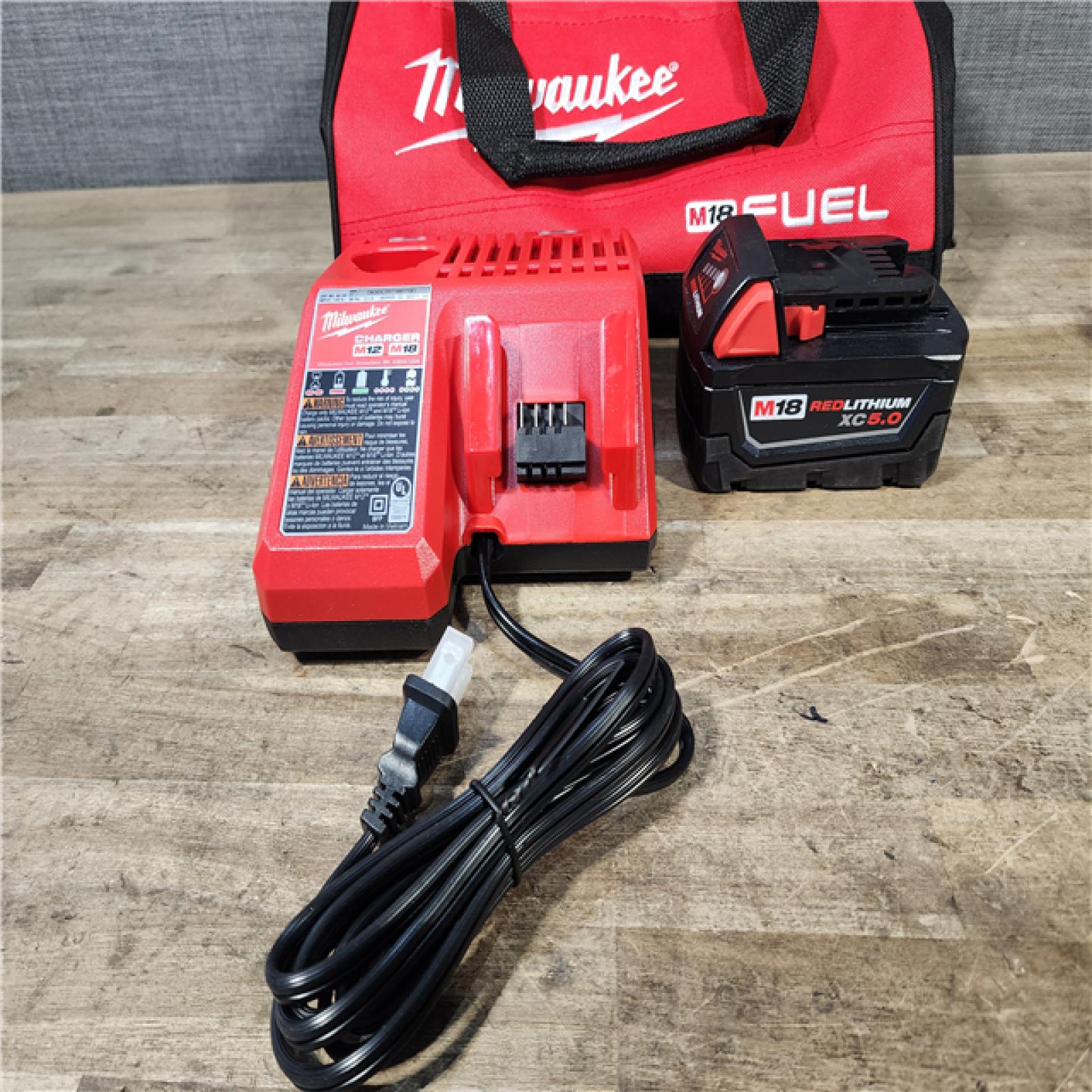 HOUSTON LOCATION - AS-IS Milwaukee FUEL 18V Lithium-Ion Brushless Cordless 1/2 in. Impact Wrench w/Friction Ring Kit