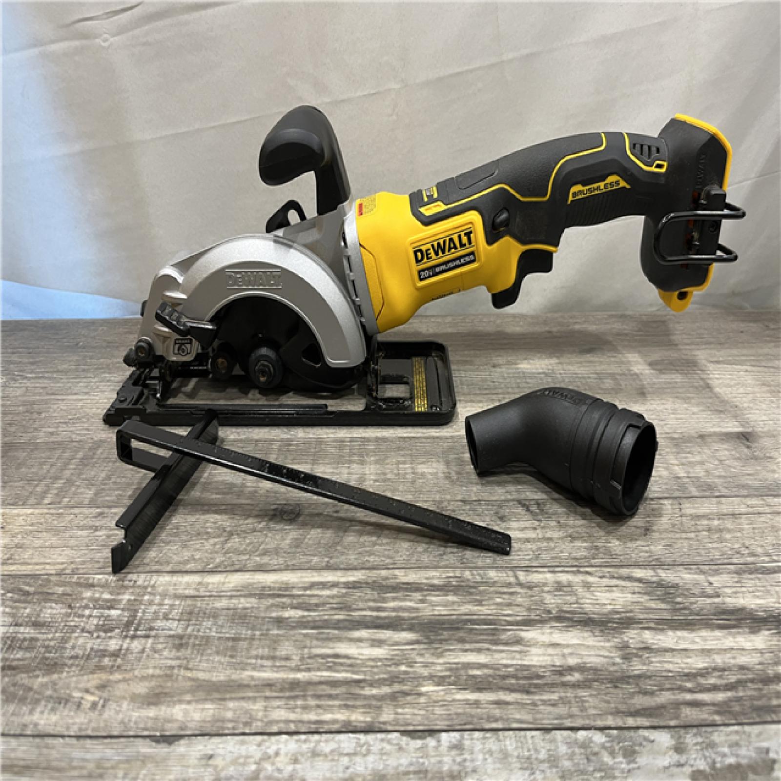 AS-IS DEWALT ATOMIC 20V MAX Cordless Brushless 4-1/2 in. Circular Saw (Tool Only)
