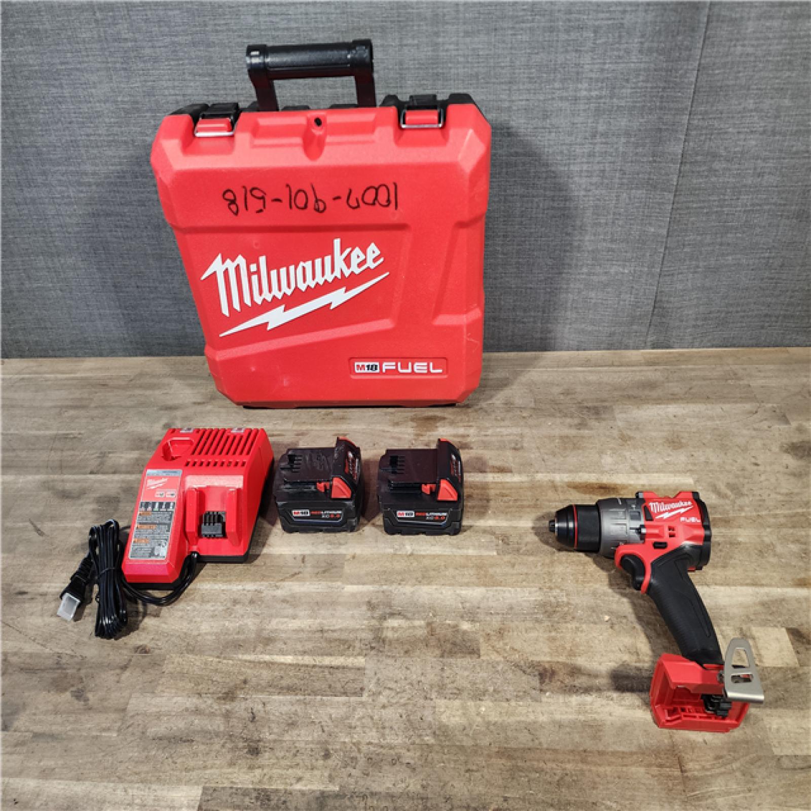 HOUSTON LOCATION - AS-IS Milwaukee 2904-22 Hammer Drill Driver Kit with Batteries and Charger