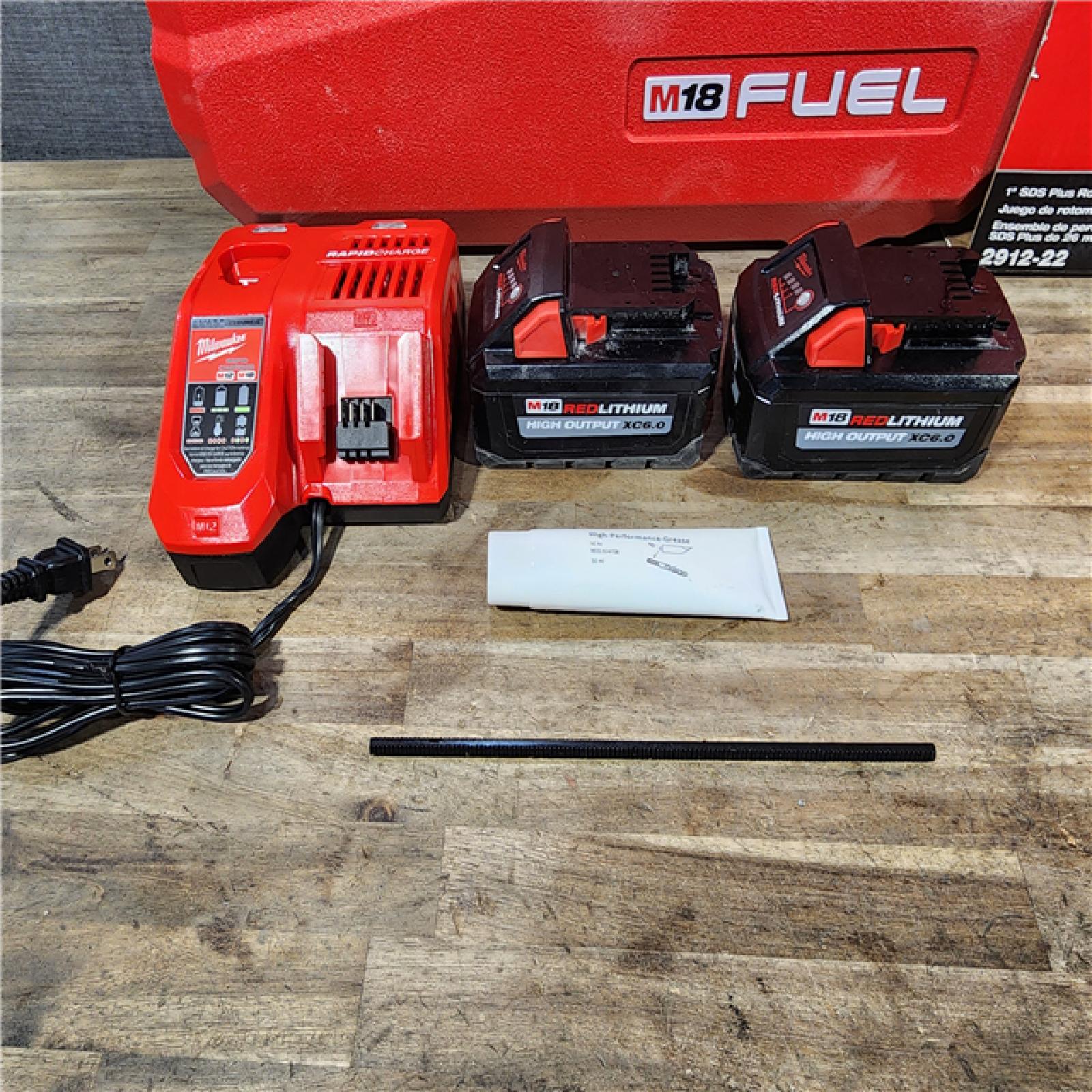 HOUSTON LOCATION - AS-IS Milwaukee 2912-22 M18 Fuel 18V 1 SDS Plus Rotary Hammer with Battery & Charger