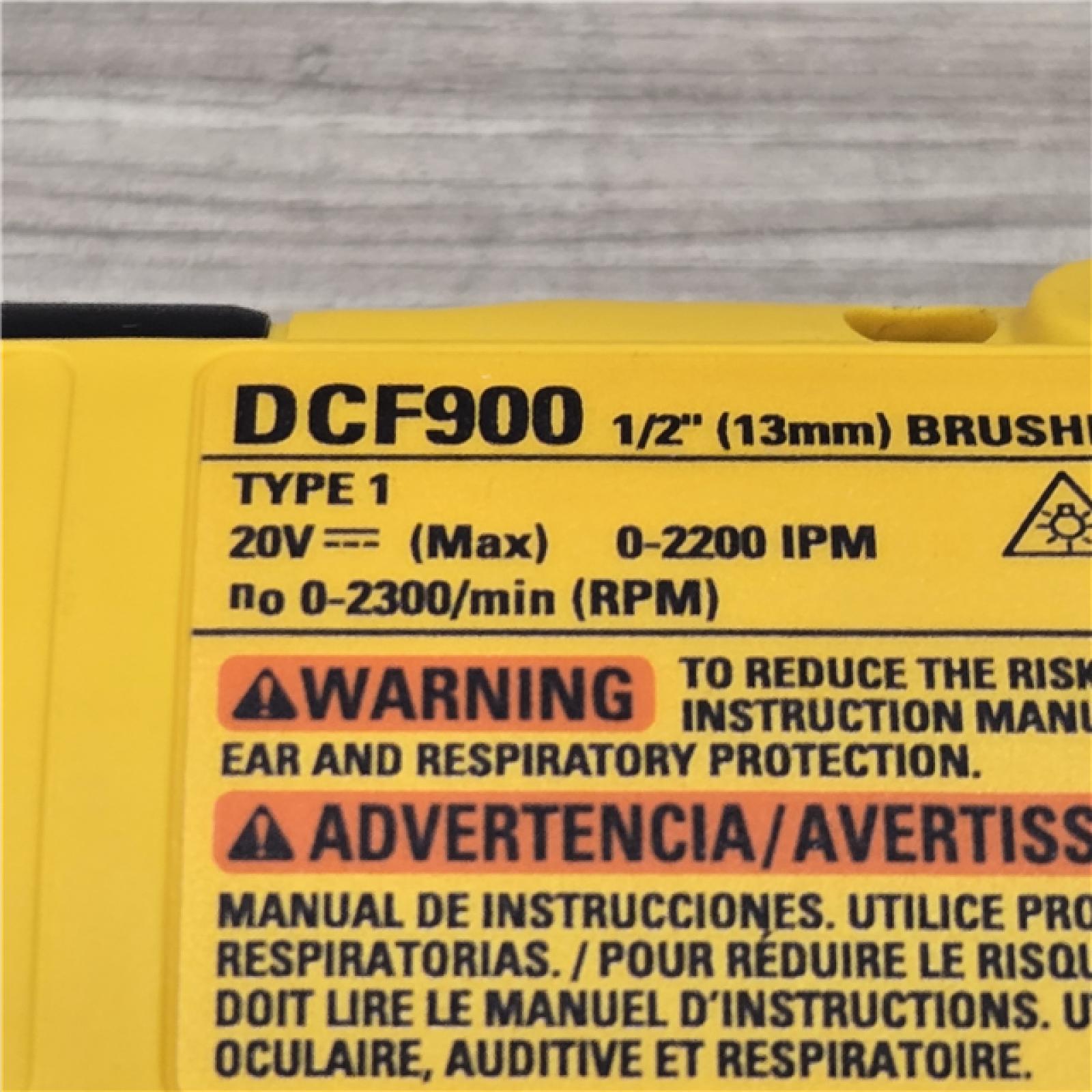 AS-IS Dewalt 20V MAX Lithium-Ion Cordless 1/2 in. Impact Wrench Kit