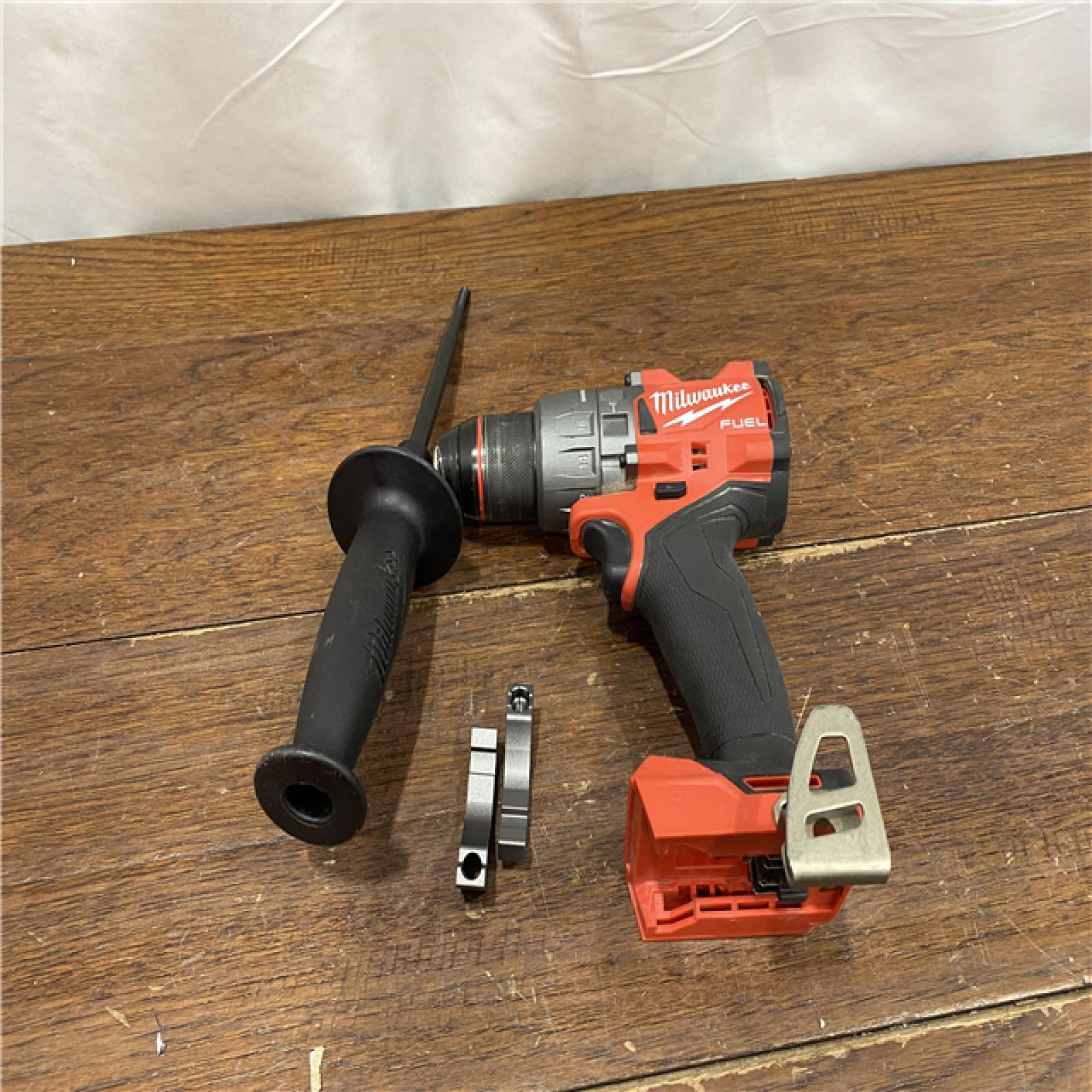 AS-IS Milwaukee 2904-20 12V 1/2  Hammer Drill/ Driver