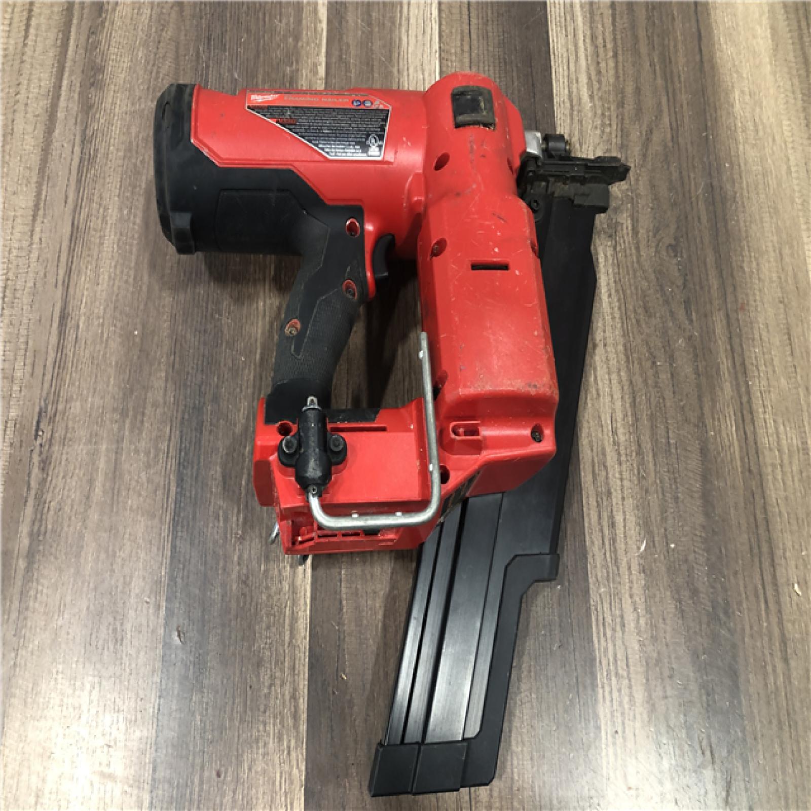 AS-IS Milwaukee  FUEL 3-1/2 in. 18-Volt 21-Degree Lithium-Ion Brushless Cordless Framing Nailer (Tool-Only)