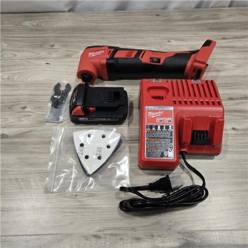 LIKE NEW! - Milwaukee 2626-21 M18 18V Cordless Oscillating Multi-Tool Kit