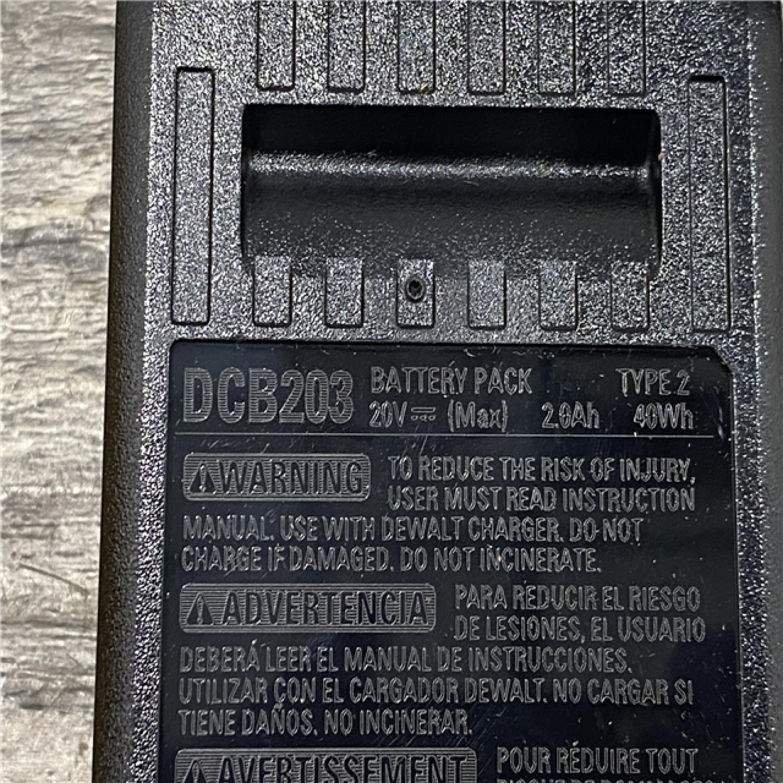 AS-IS DEWALT ATOMIC 20V MAX Lithium Ion Cordless 23 Gauge Pin Nailer Kit