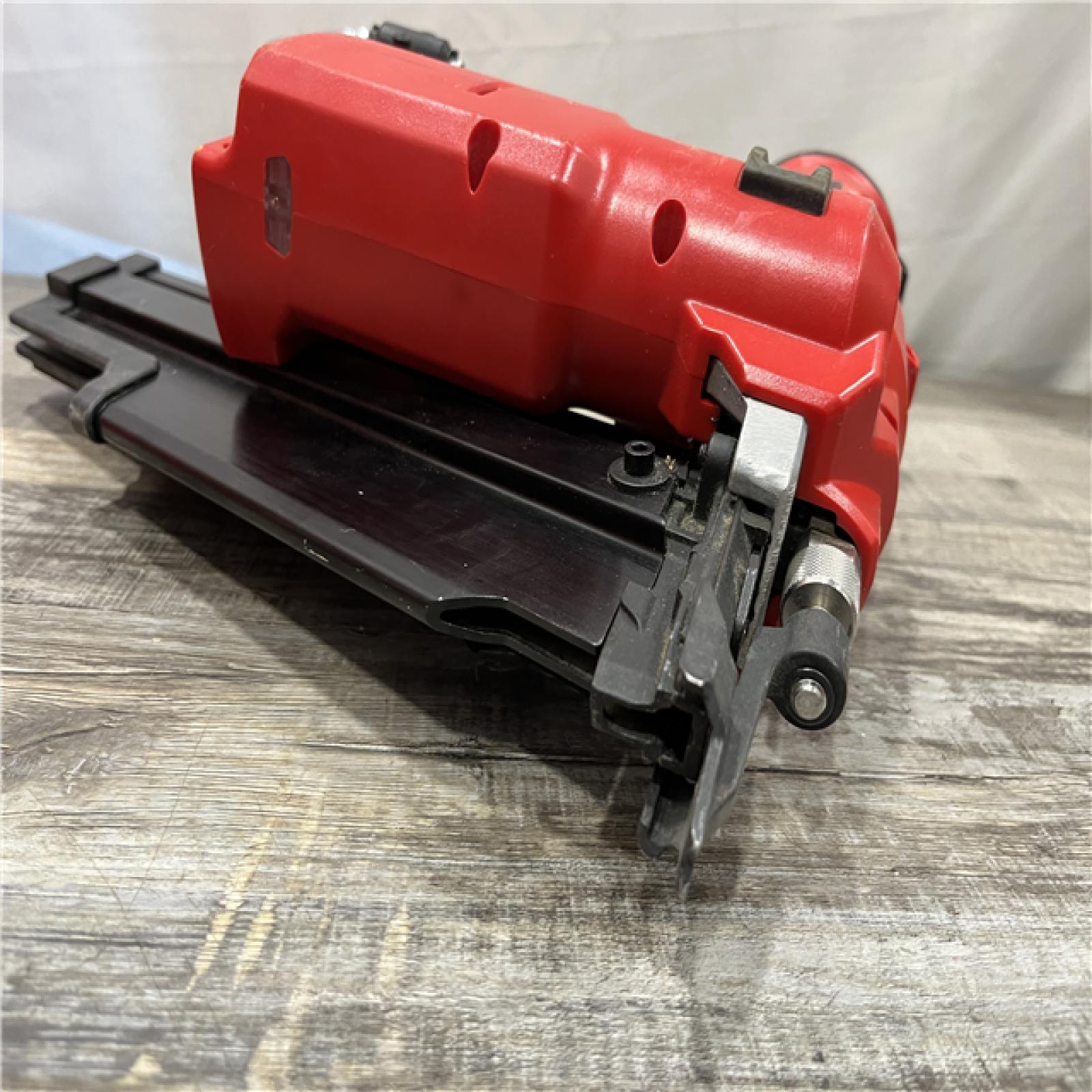 AS-IS Milwaukee FUEL 3-1/2 in. 18-Volt 21-Degree Lithium-Ion Brushless Cordless Framing Nailer (Tool-Only)