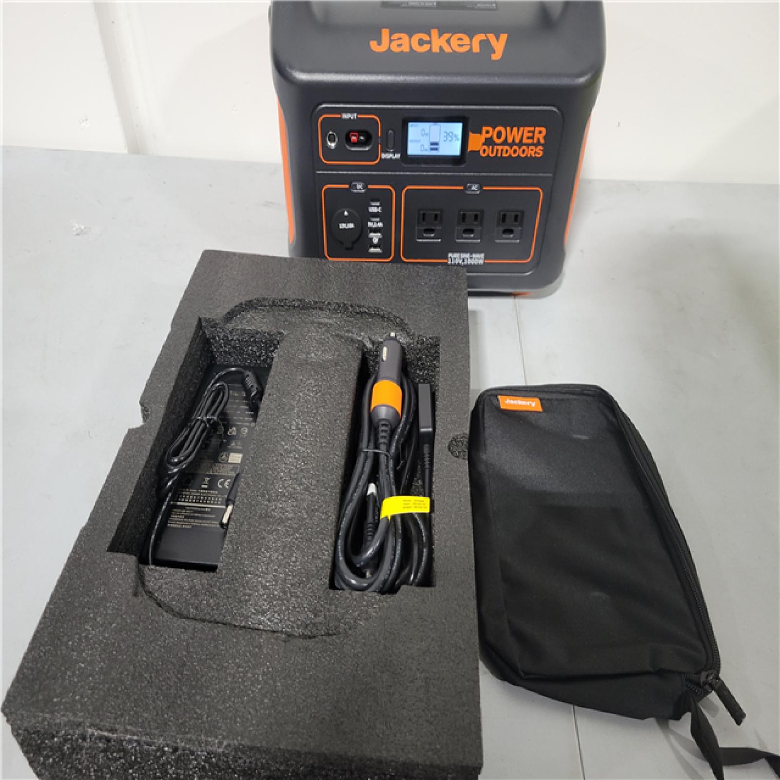 CALIFORNIA NEW JACKERY SOLAR GENERATOR