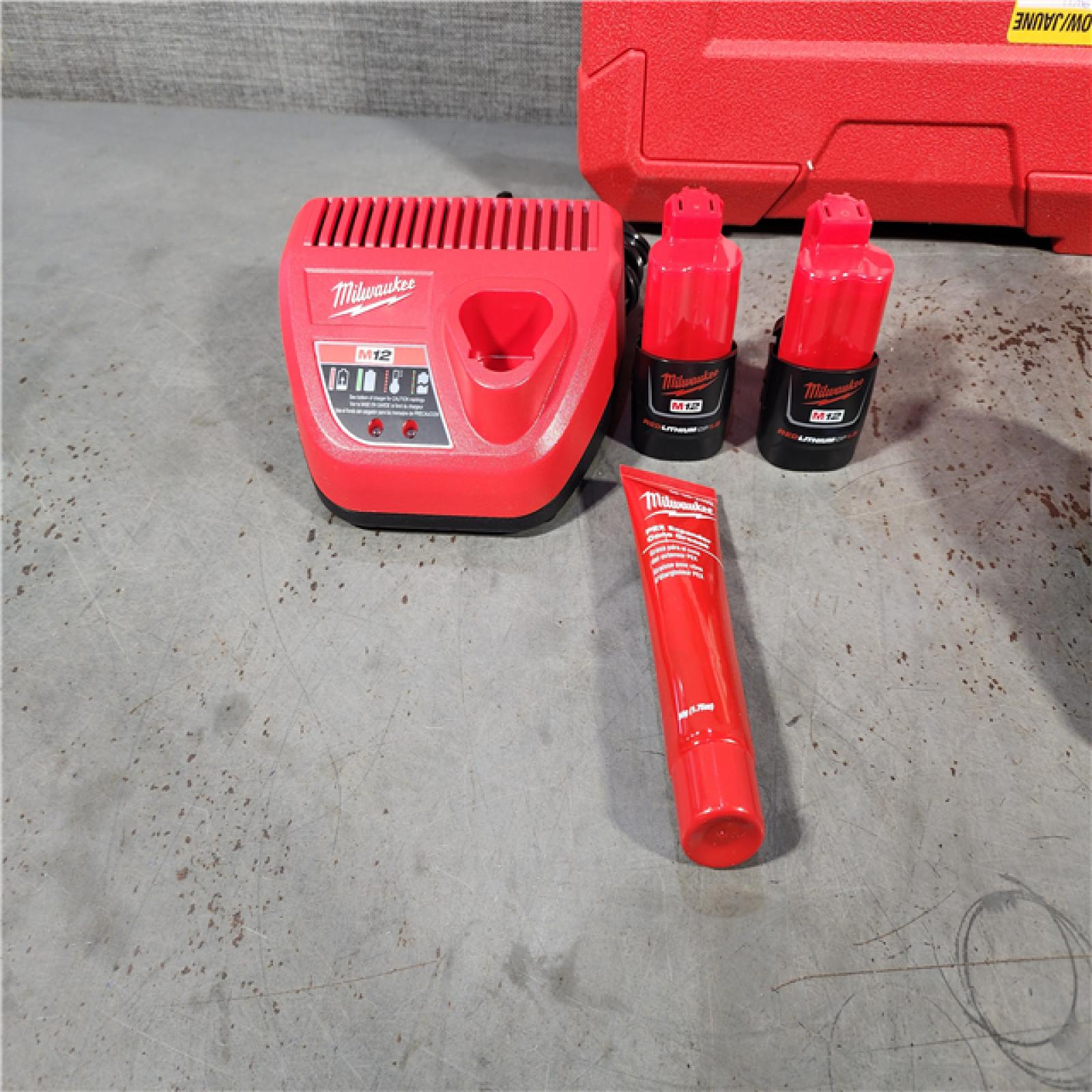 HOUSTON LOCATION - AS-IS M12 12-Volt Lithium-Ion Cordless PEX Expansion Tool Kit with (2) 1.5 Ah Batteries, (3) Expansion Heads and Hard Case