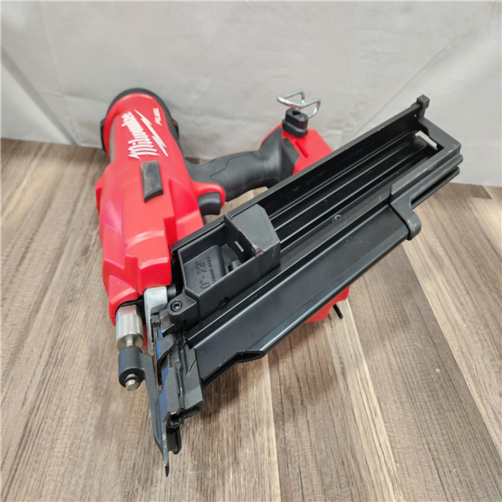 AS-IS- Milwaukee M18 FUEL 3-1/2 in. 18V 21-Degree Lithium-Ion Brushless Cordless Framing Nailer (Tool-Only)