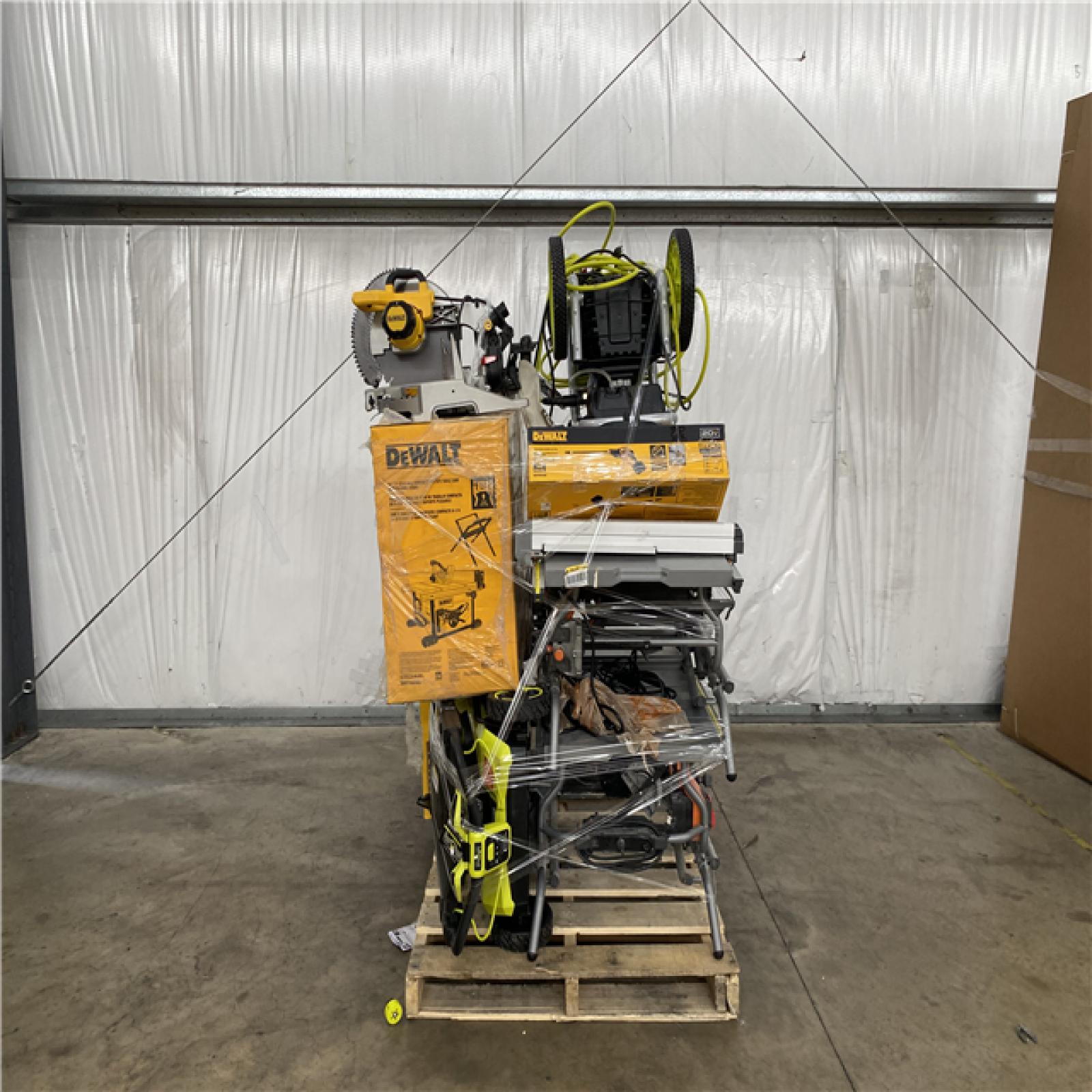 Houston Location AS IS - Tool Pallet