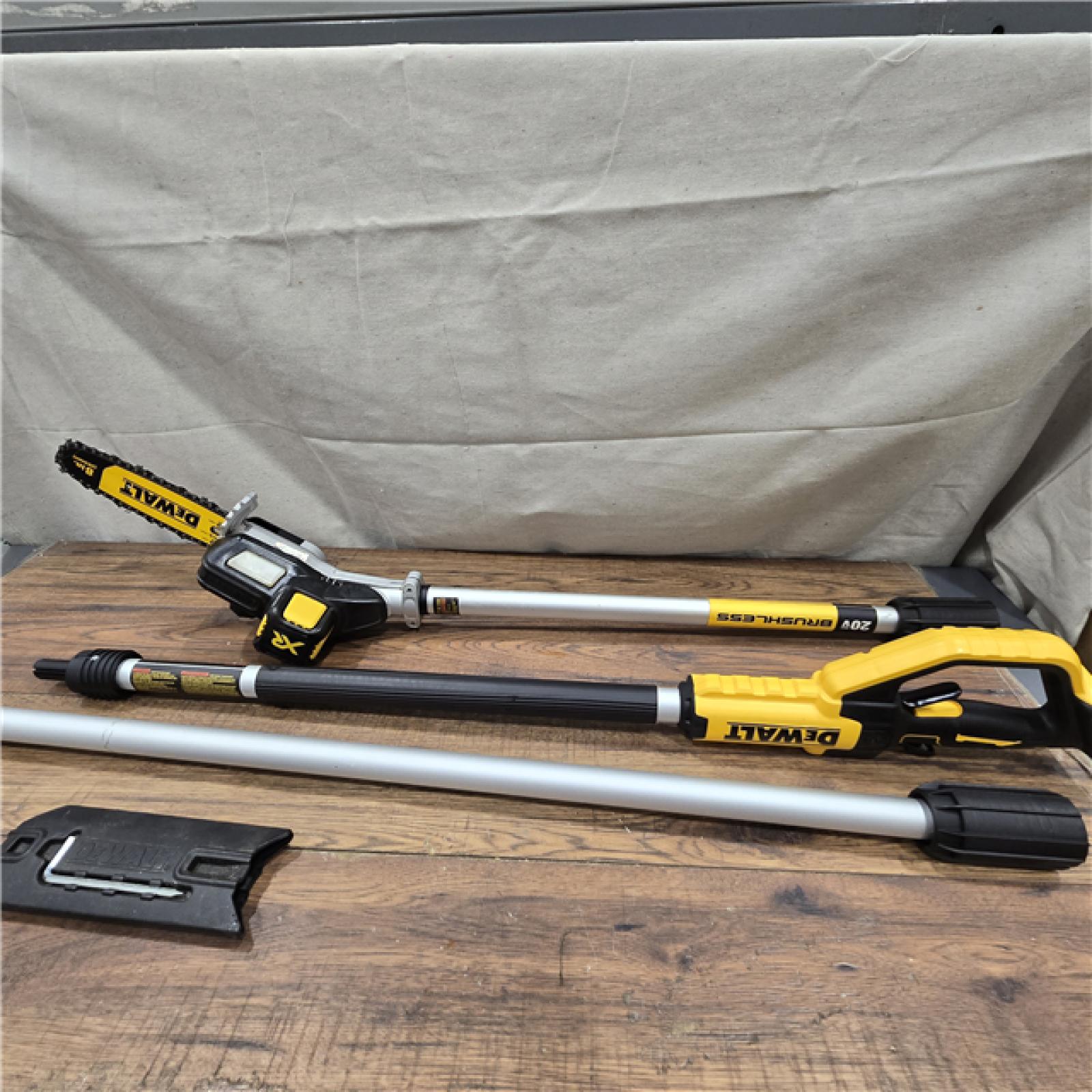 AS-IS DEWALT 20V MAX 8in. Brushless Cordless Battery Powered Pole Saw (Tool Only)