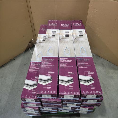 CALIFORNIA AS-IS NEW HOME DECORATORS SIMSBURY GLEN OAK 12mm LAMINATE WOOD FLOORING