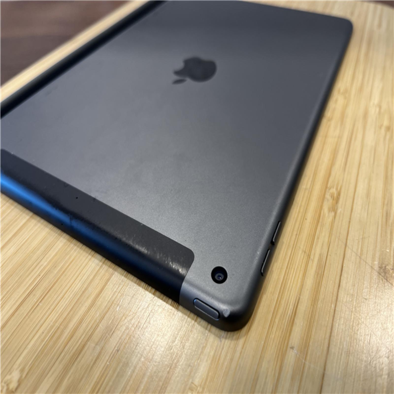 AS-IS Apple - 10.2-Inch iPad with Wi-Fi + Cellular - 64GB - Space Gray