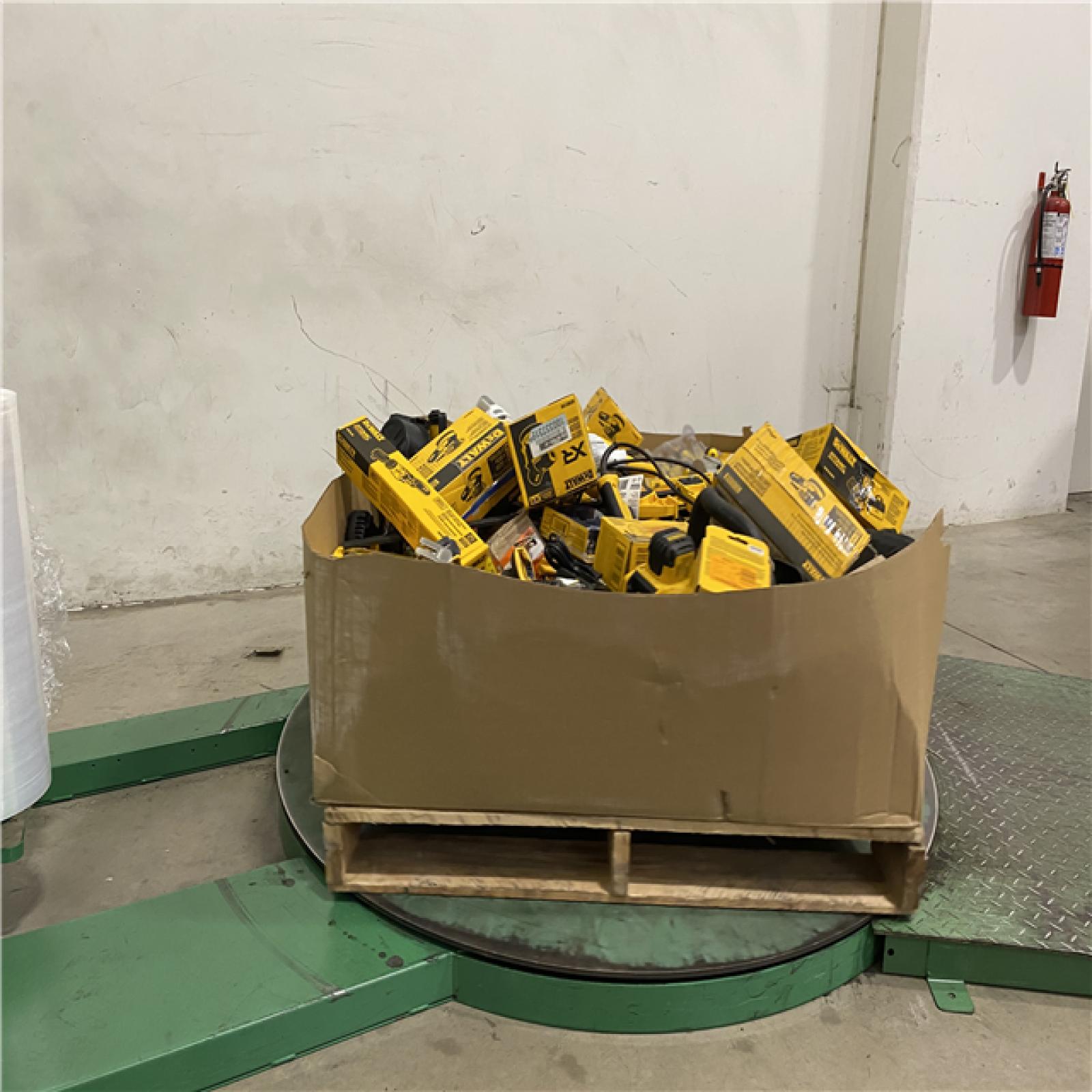 Dallas Location - As-Is DEWALT Tool Pallet