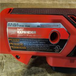 HOUSTON LOCATION - AS-IS MILWAUKEE M12 FUEL ProPEX Expander Tool with 1/2 in. - 1 in. RAPID SEAL ProPEX Expander Heads (TOOL ONLY)