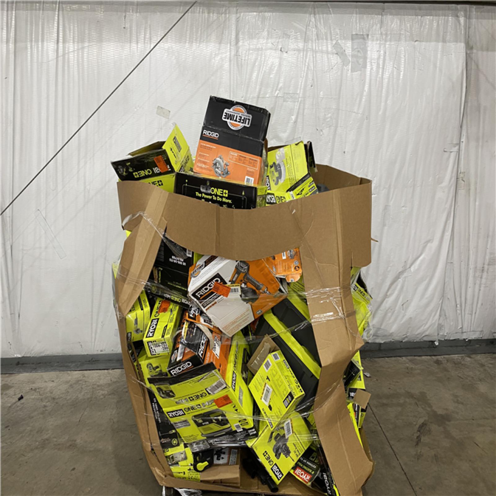 Houston Location AS IS - Tool Pallet