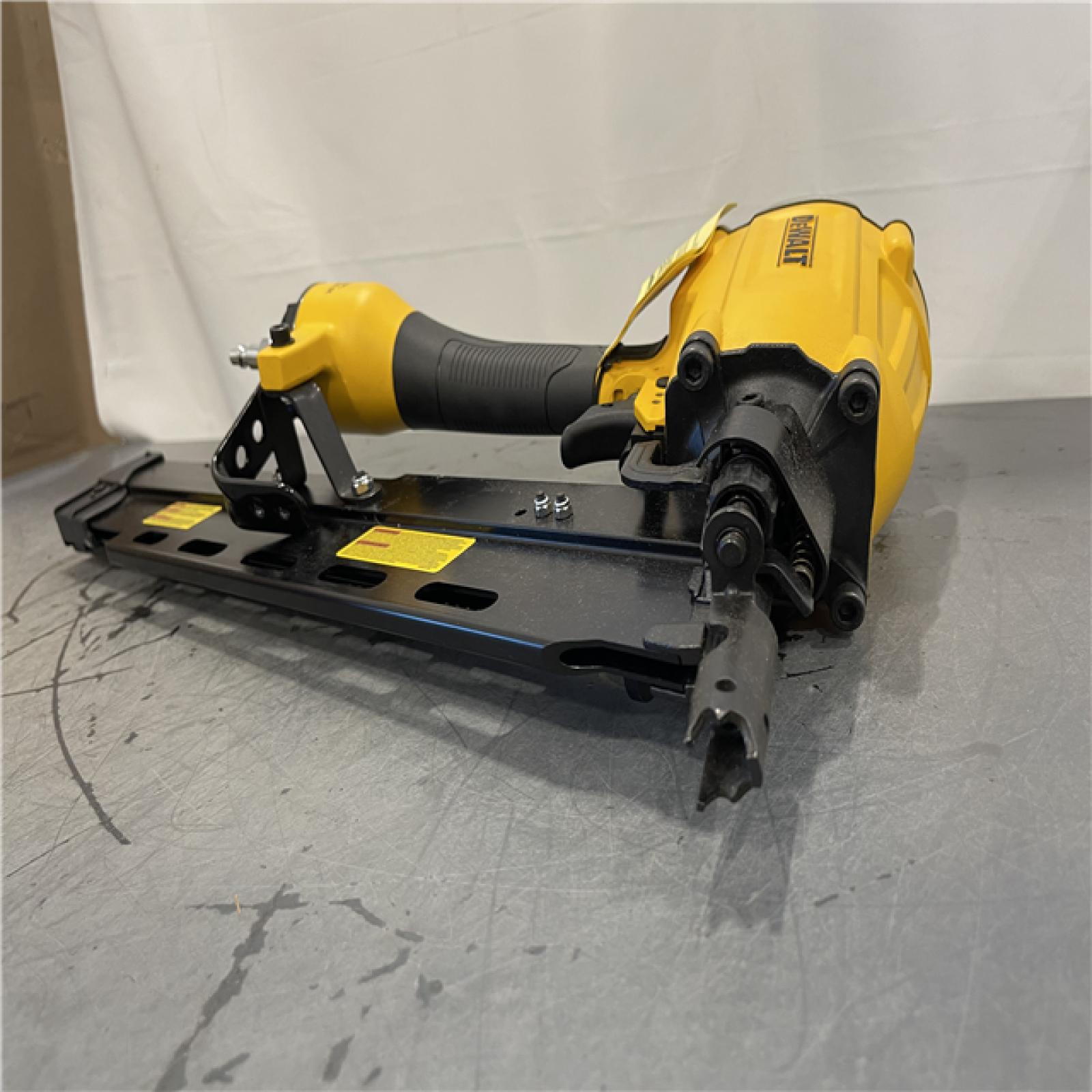 AS-IS - DeWalt Pneumatic 21-Degree Collated Corded Framing Nailer