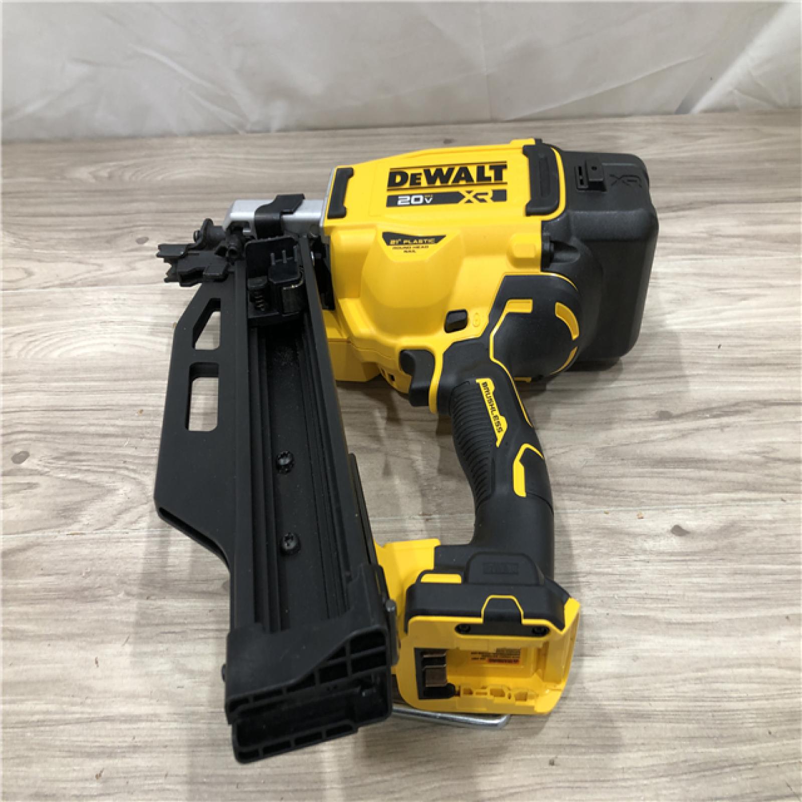 AS-IS DEWALT 20-Volt 21° Cordless Framing Nailer (Tool-Only)