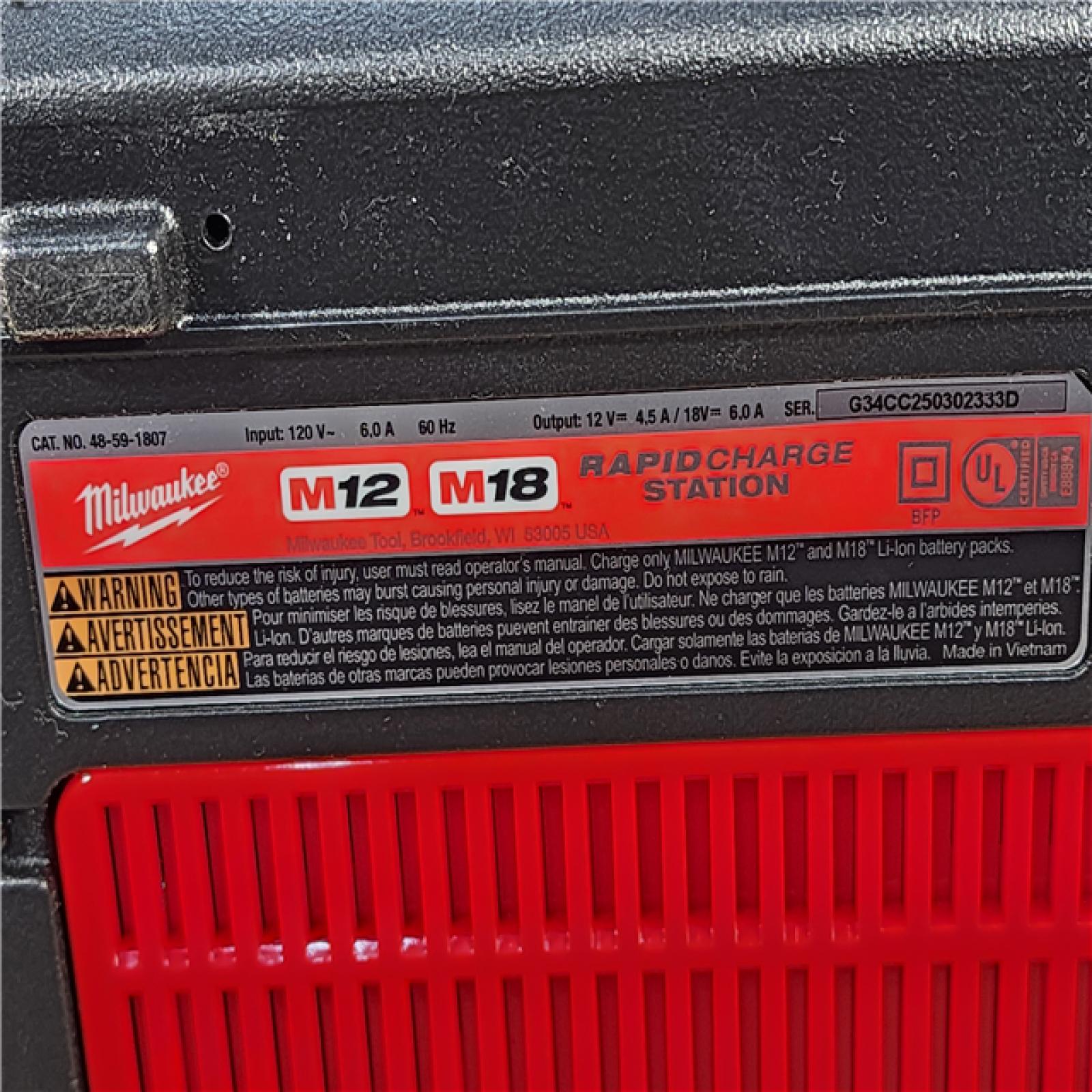 HOUSTON LOCATION - AS-IS Milwaukee M18 & M12 Rapid Charge Station (TOOL ONLY)