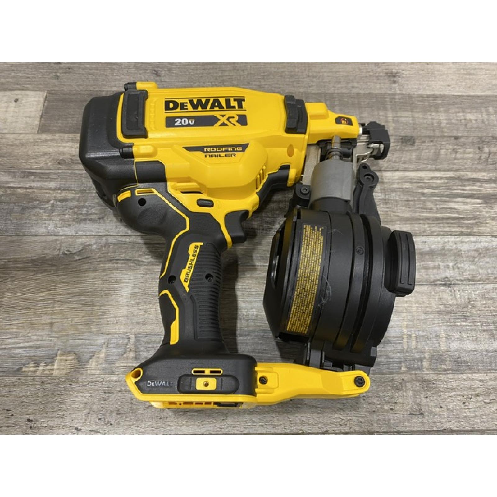 AS-IS DEWALT 20V MAX Lithium-Ion 15-Degree Electric Cordless Roofing Nailer Kit