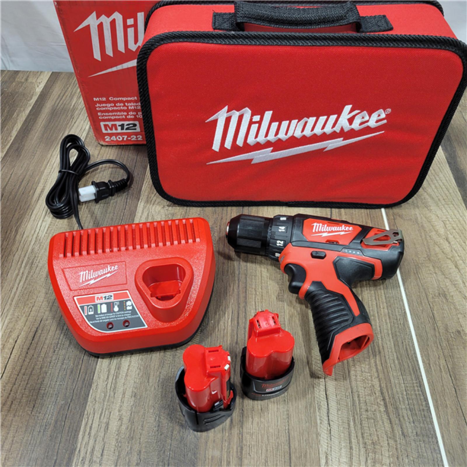 GOOD  MILWAUKEE M12 12V Lithium-Ion Cordless 3/8 in. Drill/Driver Kit with Two 1.5 Ah Batteries, Charger and Tool Bag