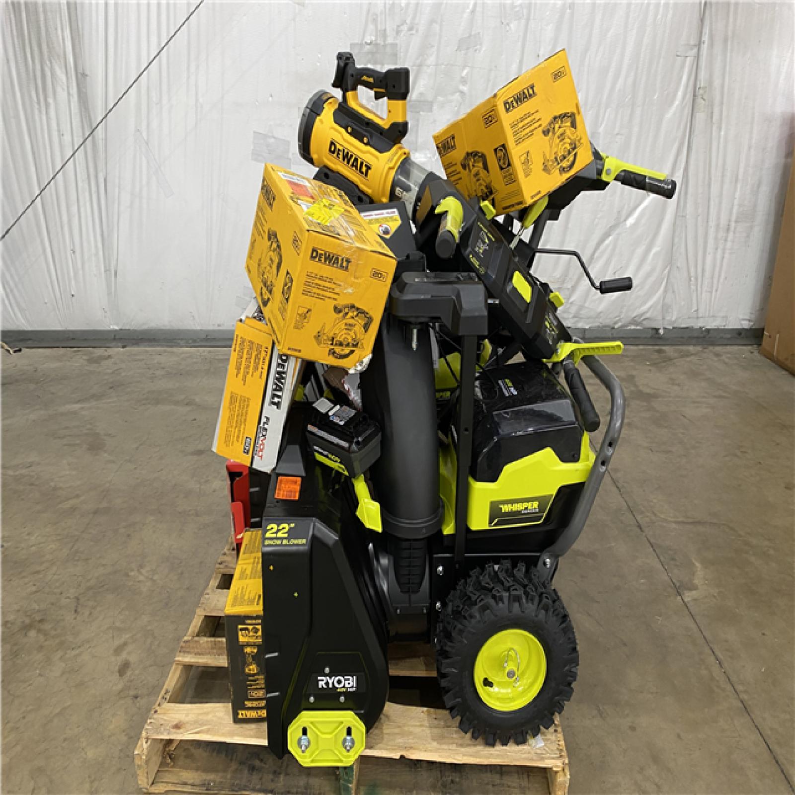 Houston Location AS IS - Tool Pallet